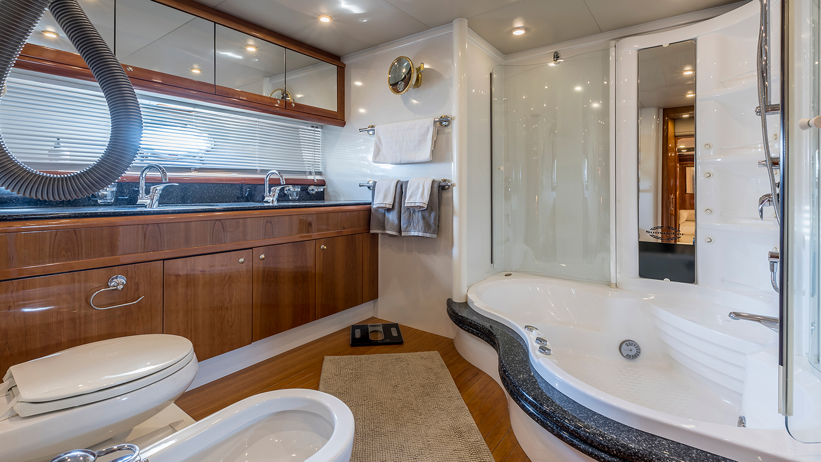 2000 Sunseeker Manhattan 84 à louer (photo 9)