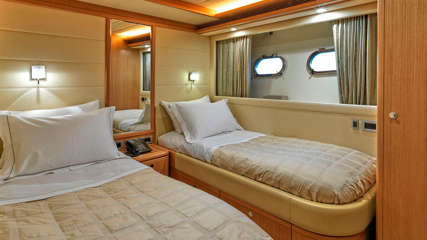 2008 Ferretti Julie M en alquiler (photo 6)