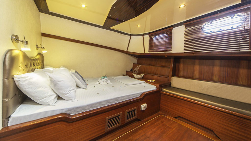 2012 Custom Built Remzi Yılmaz zu chartern (photo 11)