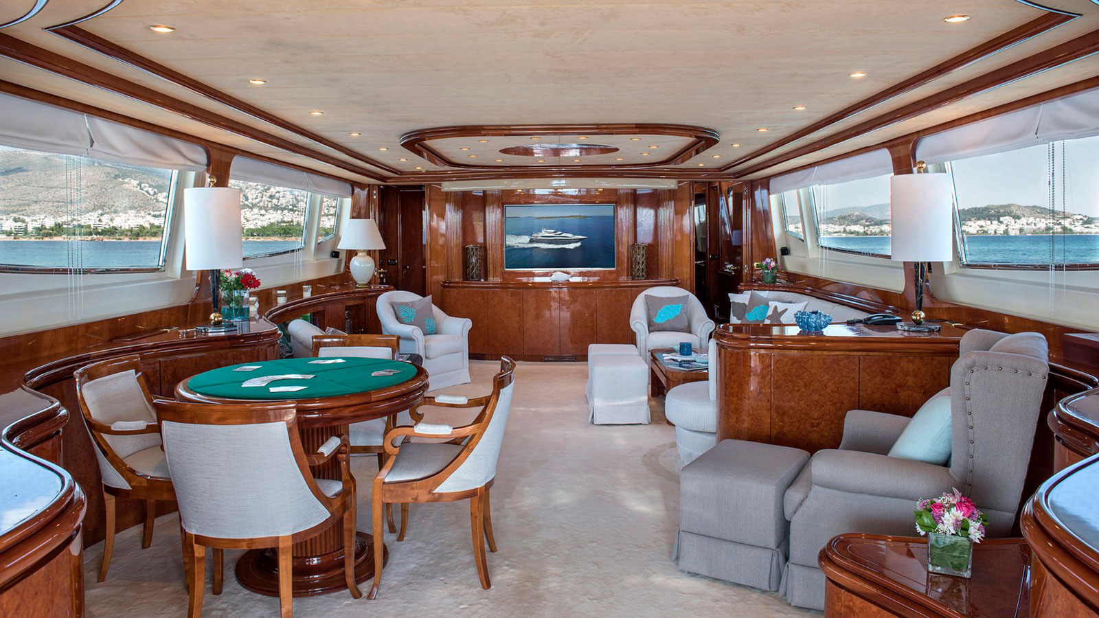 2001 Versilcraft Sugar for charter (photo 3)
