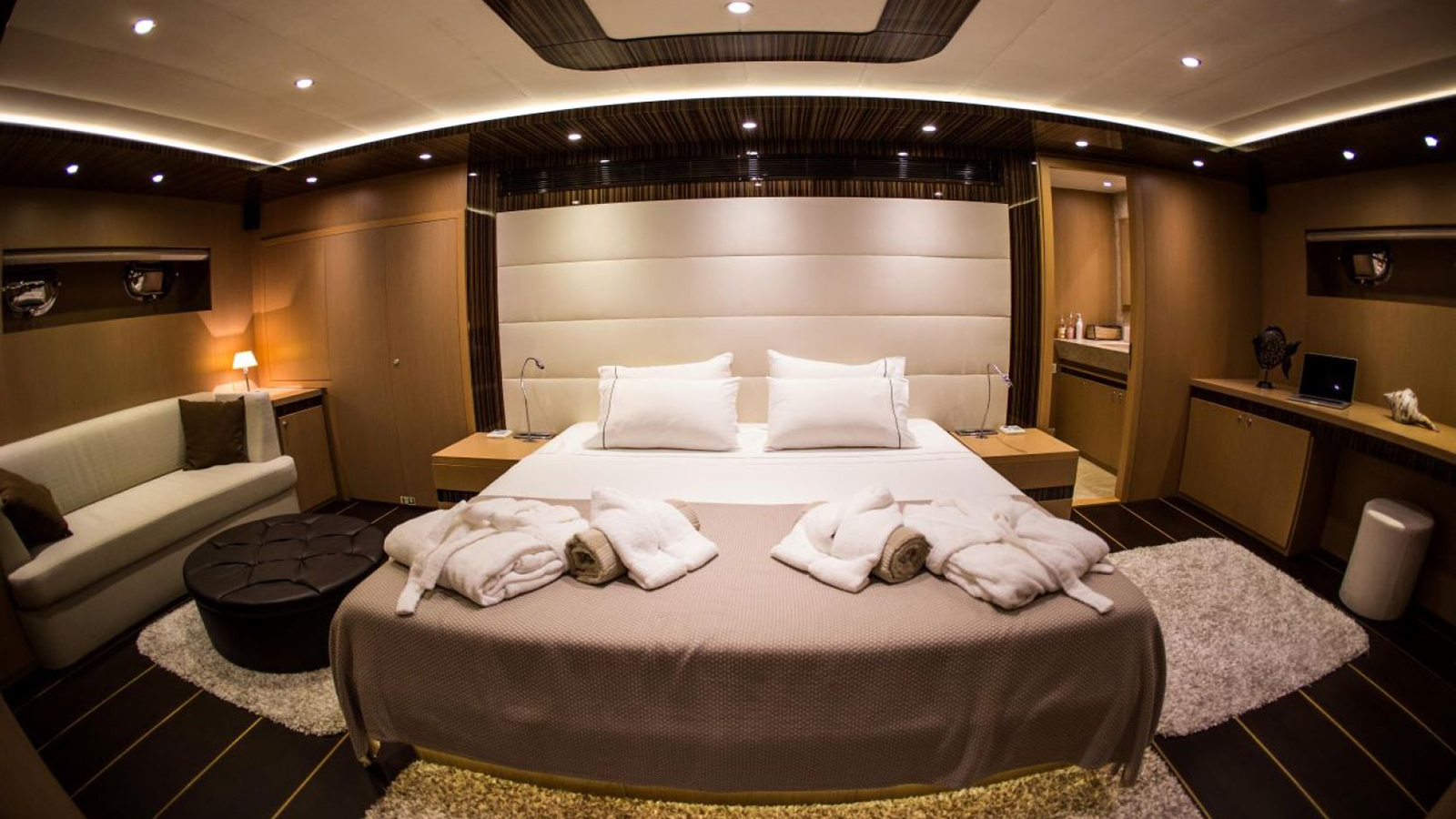 2009 Ada Yacht Works Le Pietre na czarter (photo 5)