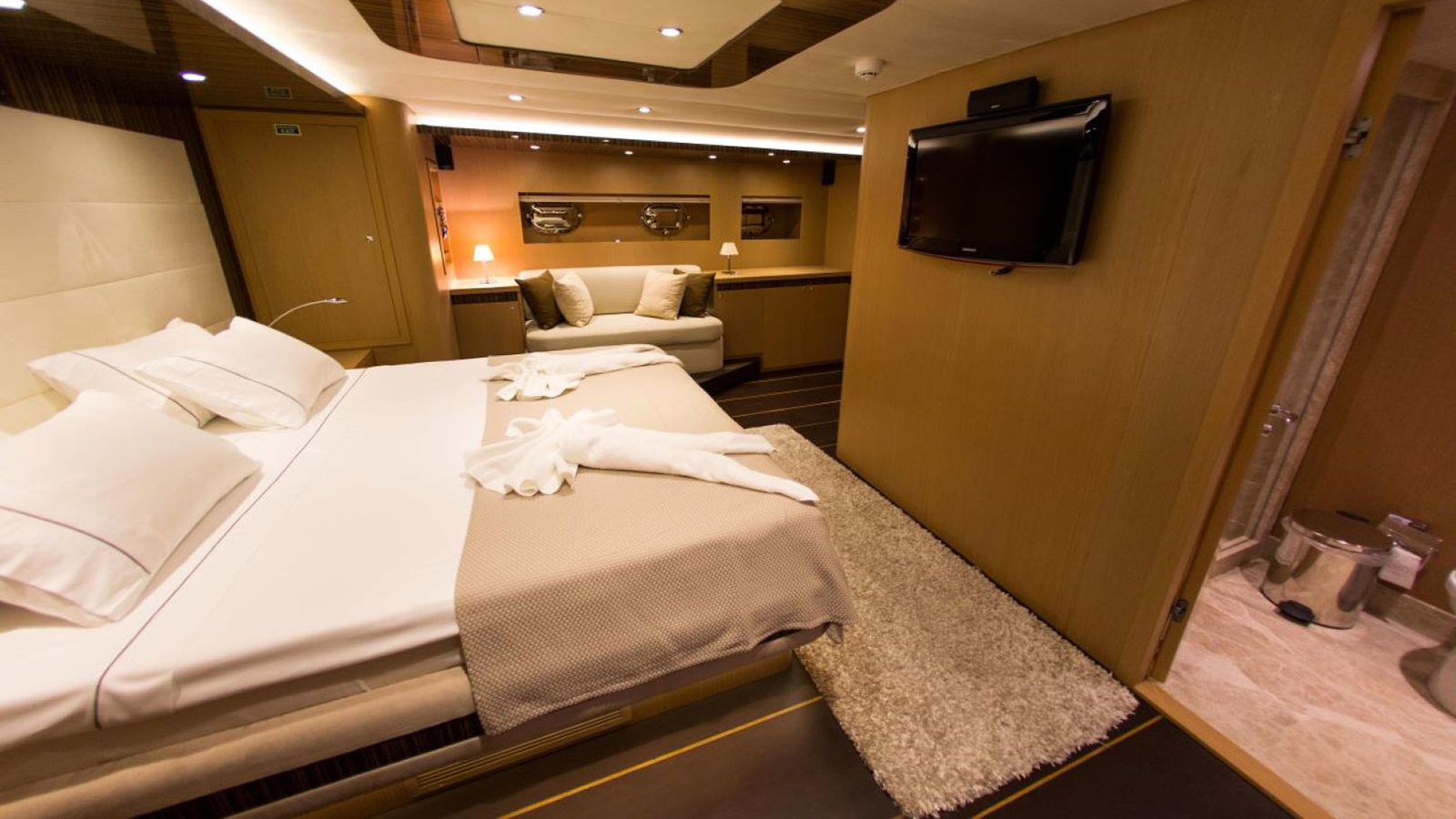 2009 Ada Yacht Works Le Pietre na czarter (photo 10)