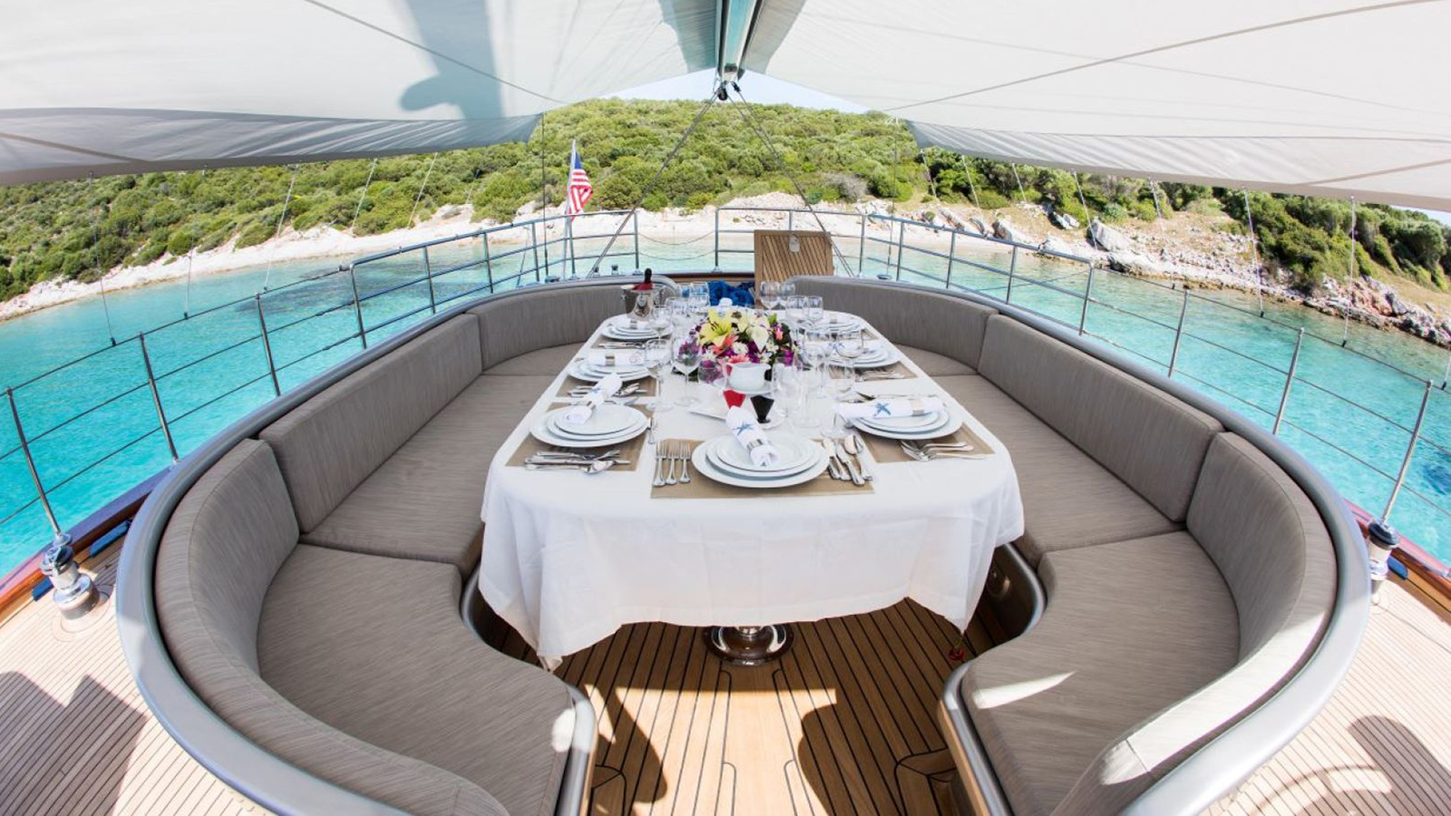 2009 Ada Yacht Works Le Pietre na czarter (photo 16)