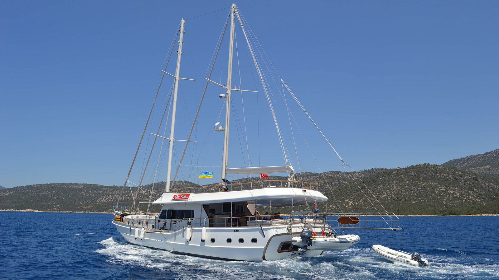 2016 Custom Built Gul Sultan a noleggio (photo 19)
