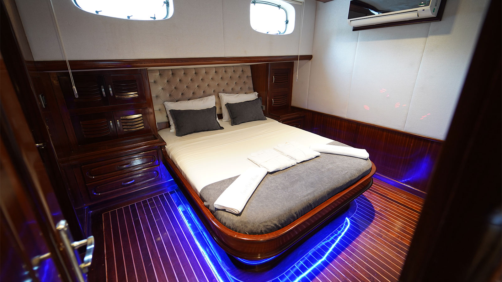 2013 Fethiye Shipyard Luce Del Mare na czarter (photo 6)