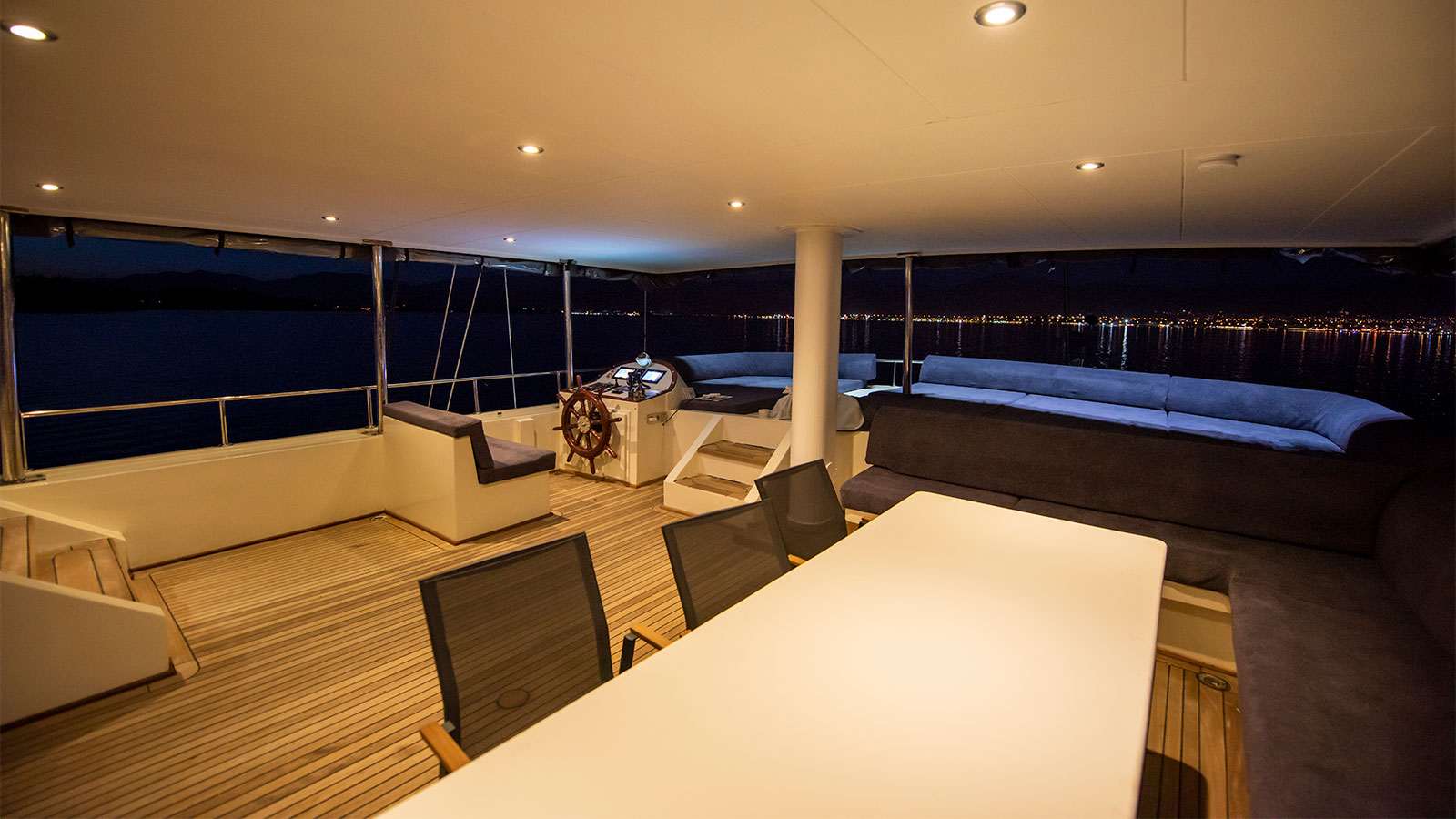 2022 Custom Built Buse by Frz en alquiler (photo 21)