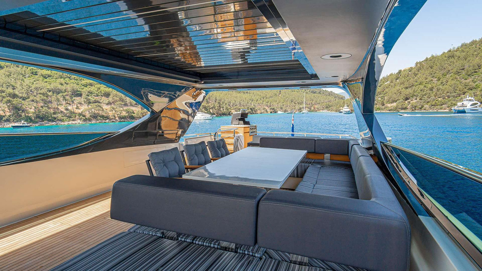 2011 Canados Liberata for charter (photo 18)