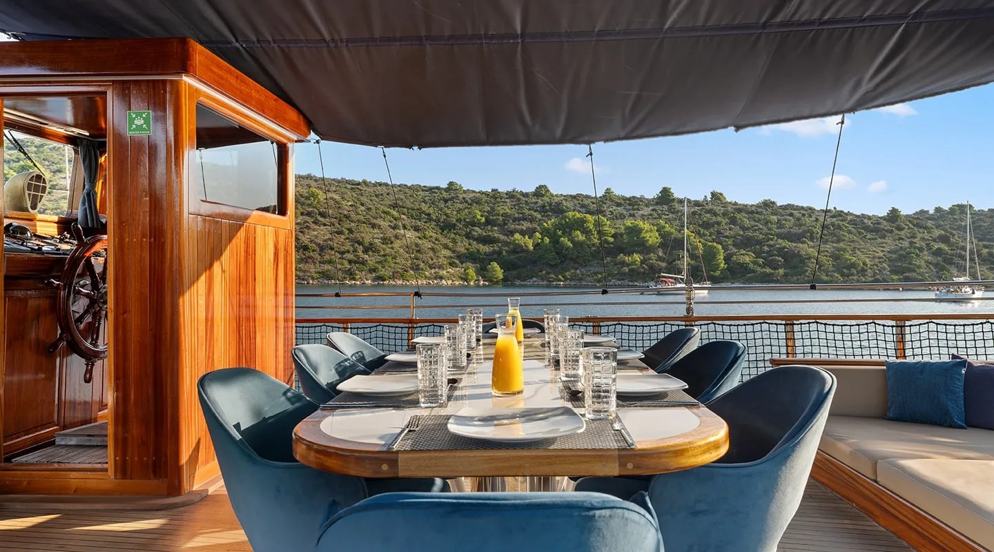2004 Aegean Yachts Smart Sprit 1 for charter (photo 18)