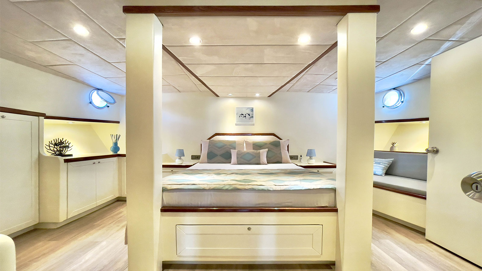 2008 Custom Built Derya Deniz for charter (photo 5)
