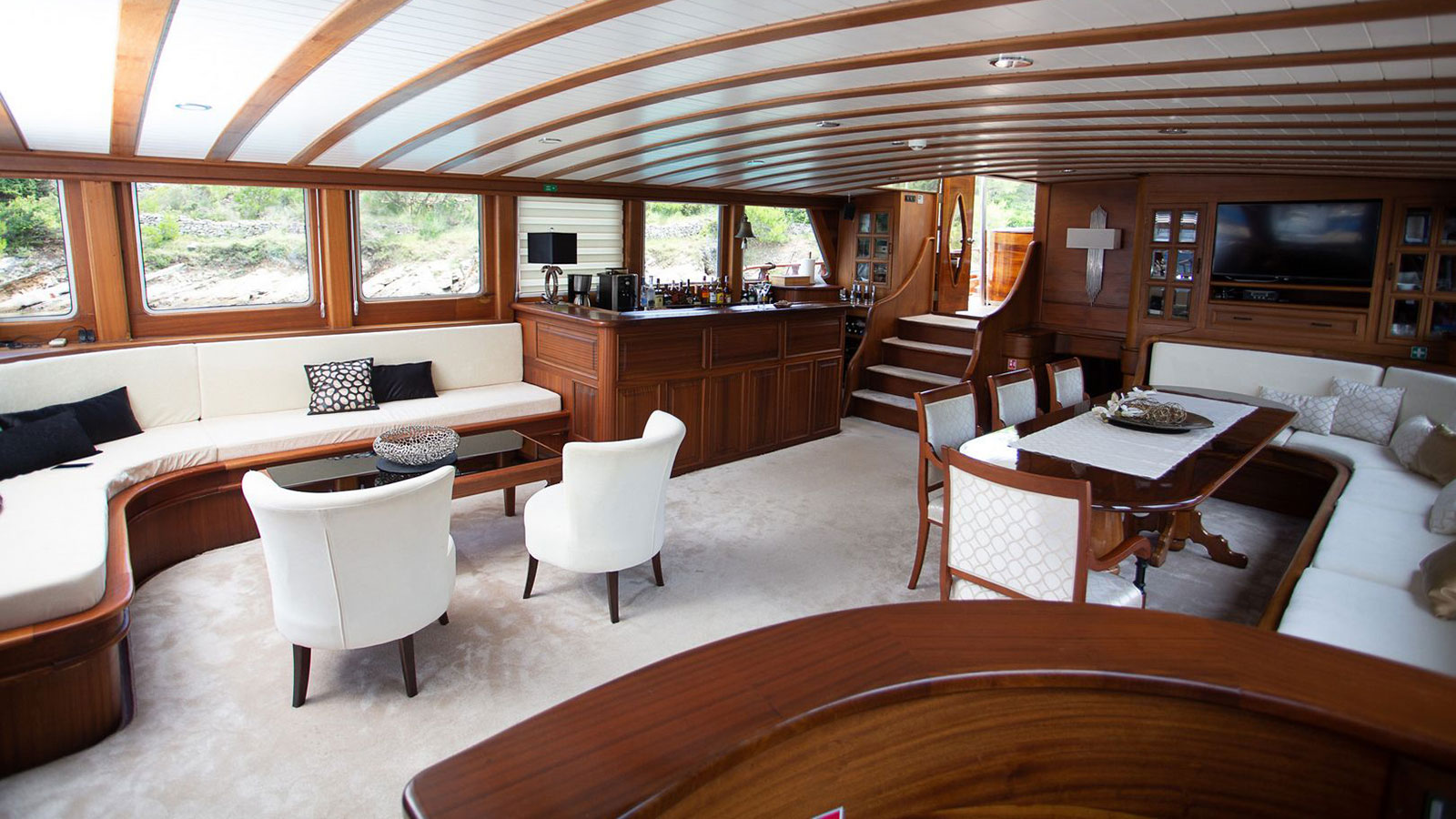 2014 Custom Built Dolce Vita zu chartern (photo 3)