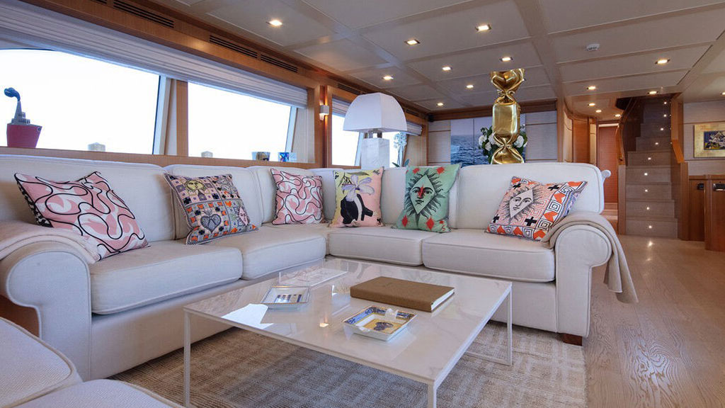 2010 Ferretti Best Off en alquiler (photo 2)