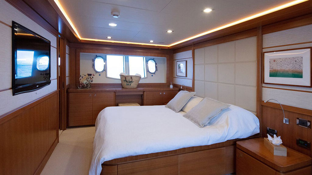 2010 Ferretti Best Off en alquiler (photo 8)
