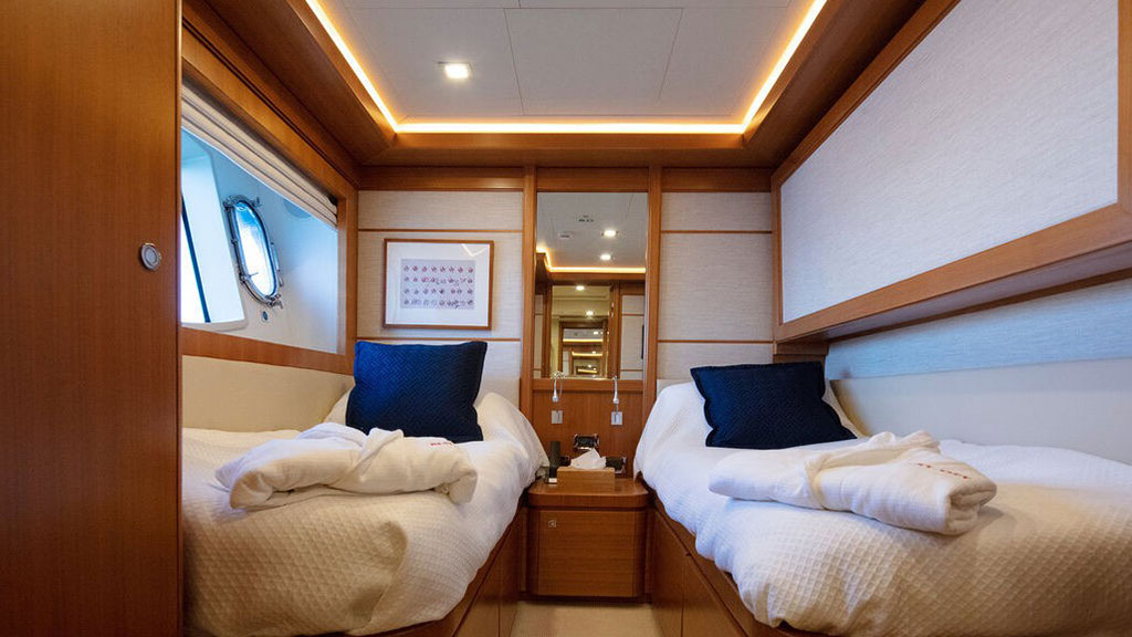 2010 Ferretti Best Off en alquiler (photo 11)