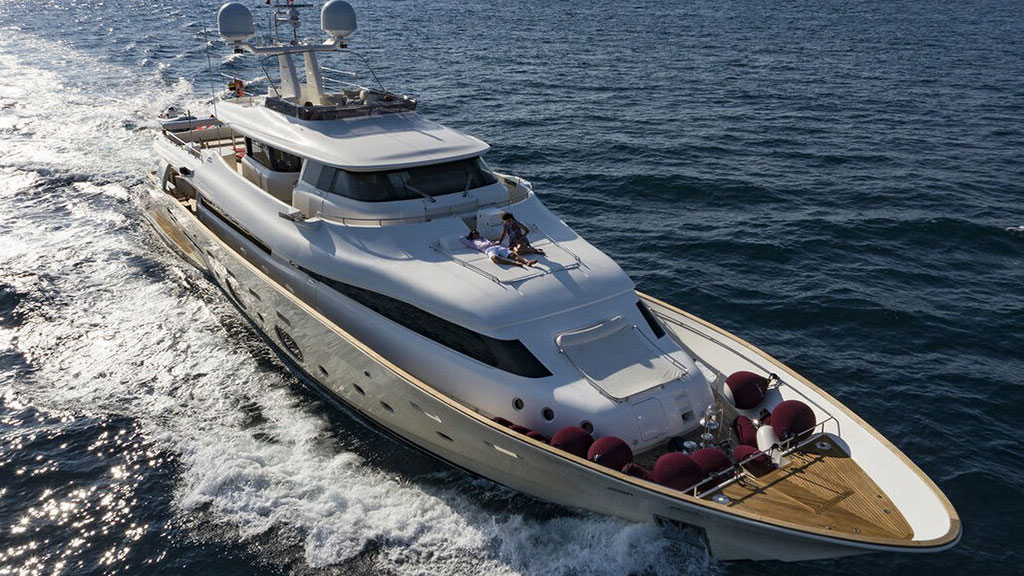 2010 Ferretti Best Off en alquiler (photo 17)