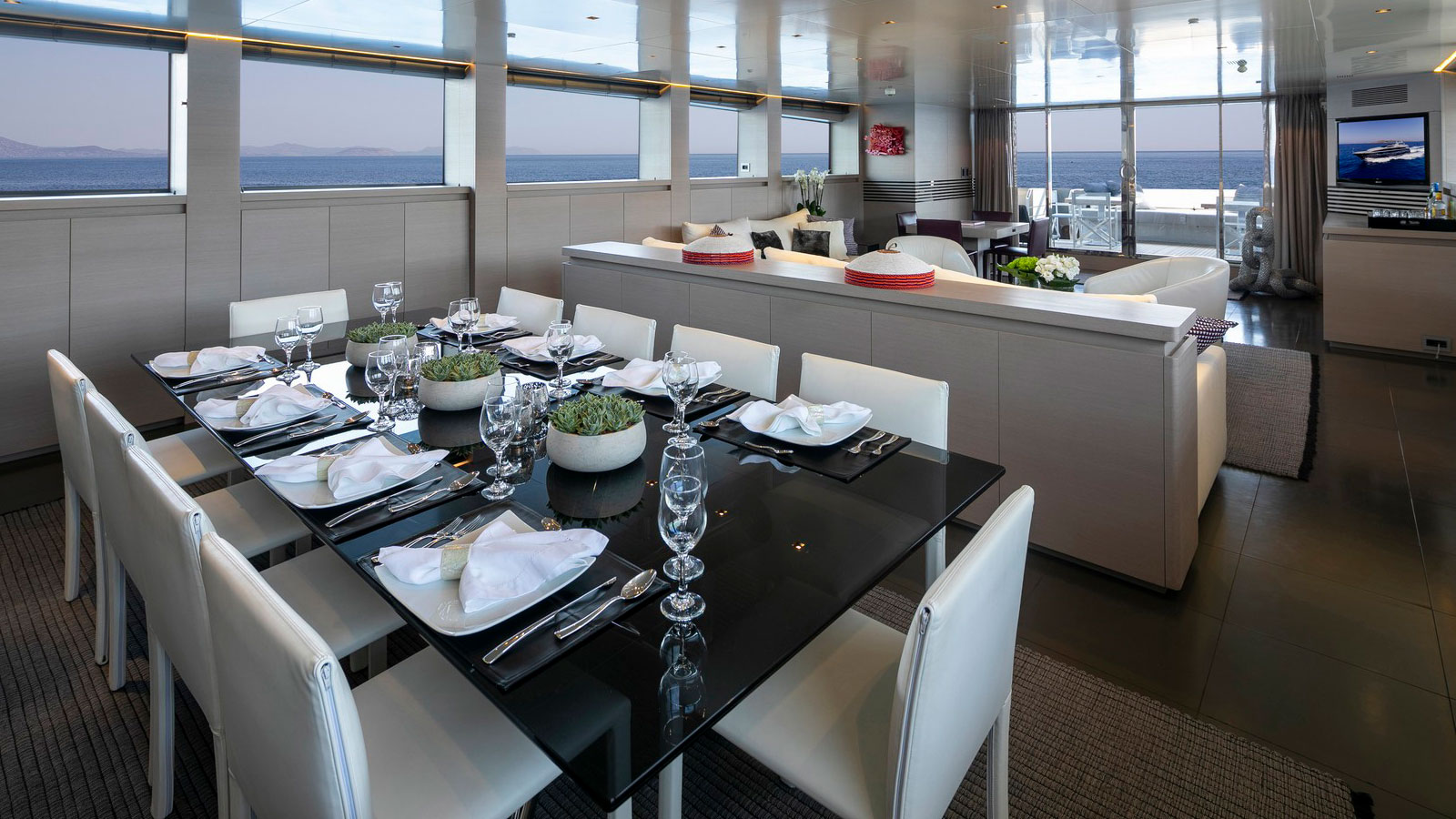 2009 Admiral Yachts Billa na czarter (photo 4)