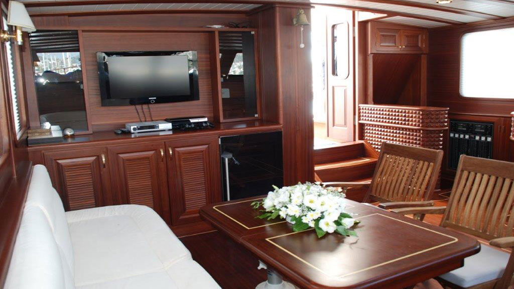 2009 Custom Built Atalante en alquiler (photo 3)