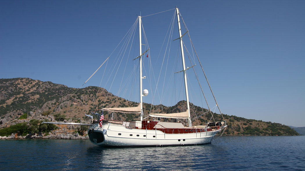2005 Yener Yachts Mein Schatz zu chartern (photo 15)