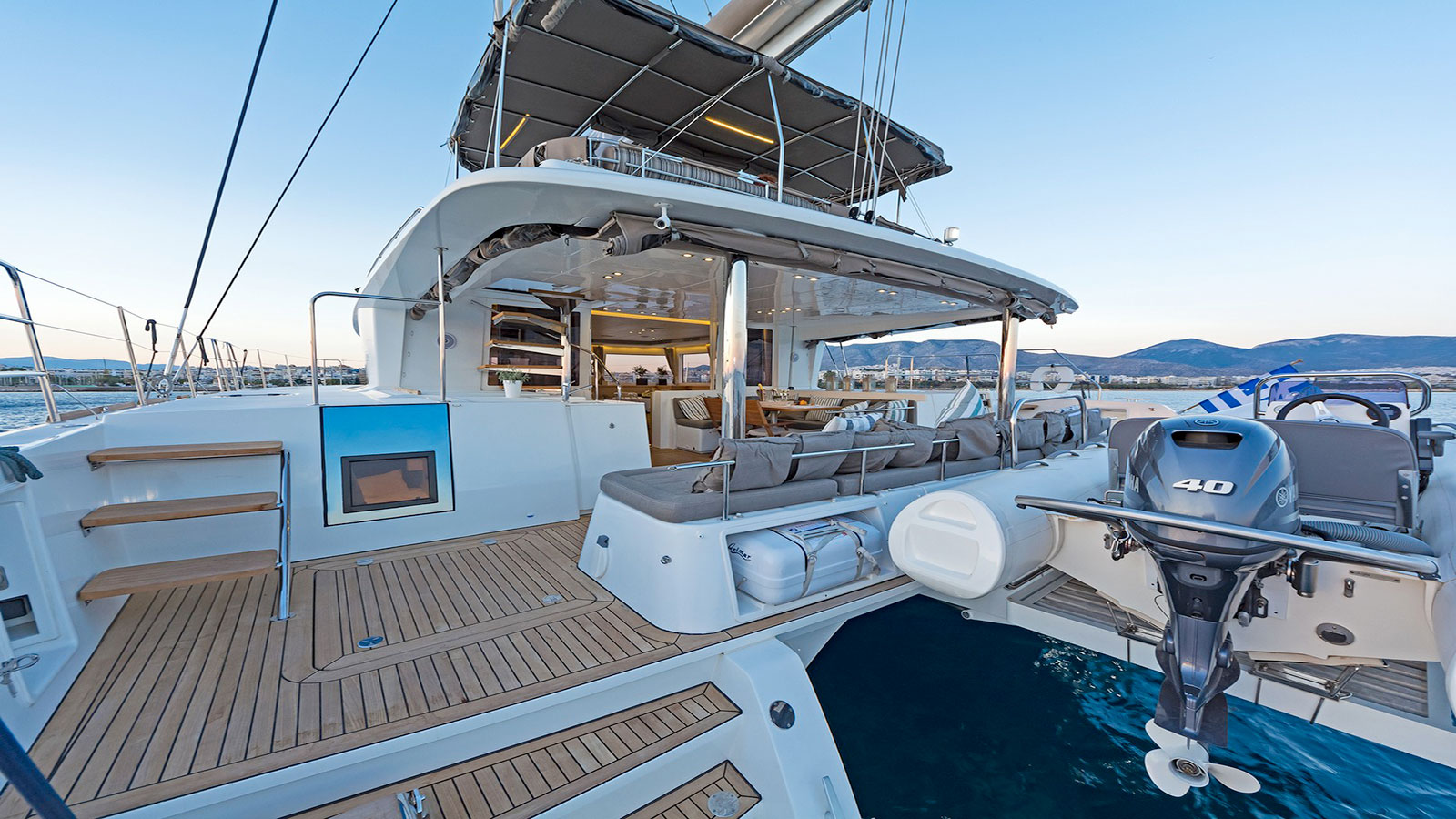 2014 Lagoon 560 te huur (photo 19)