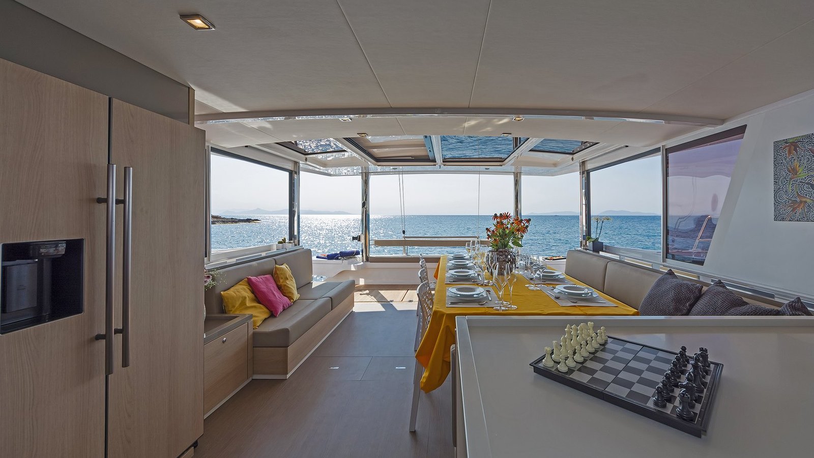 2019 Catana Bali Babalu à louer (photo 3)