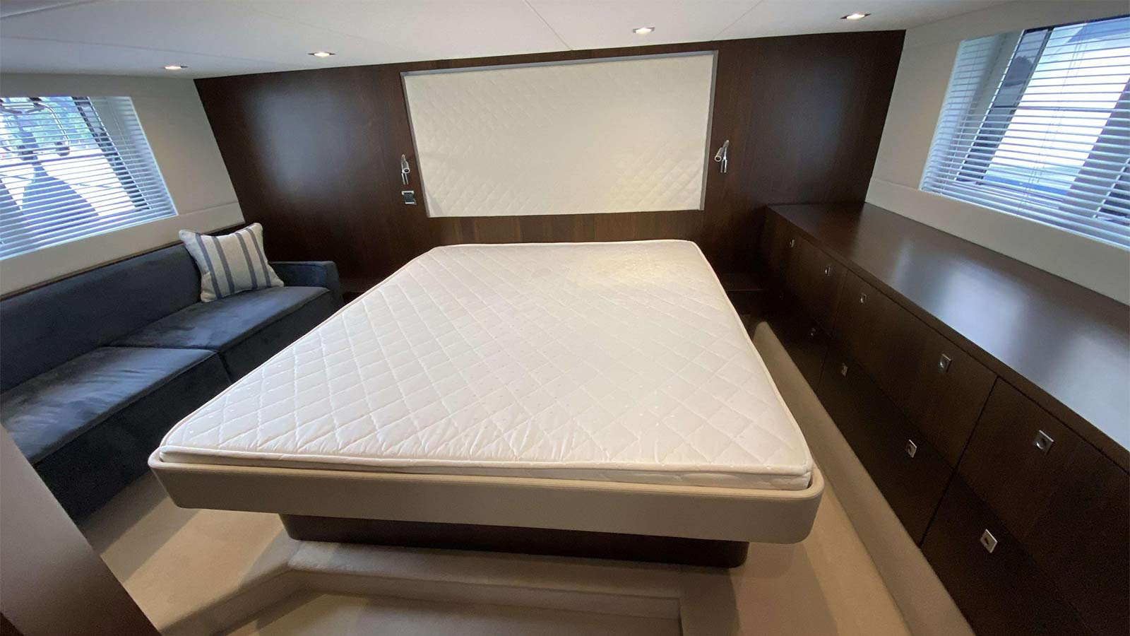 2020 Absolute Navetta 73 in vendita (photo 11)