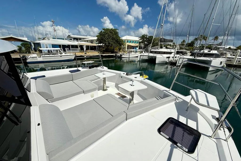 2026 Aventura 56 Motor Yacht for sale (photo 12)