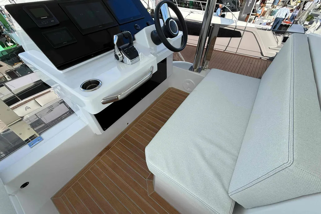 2026 Aventura 38 Motor Yacht for sale (photo 32)