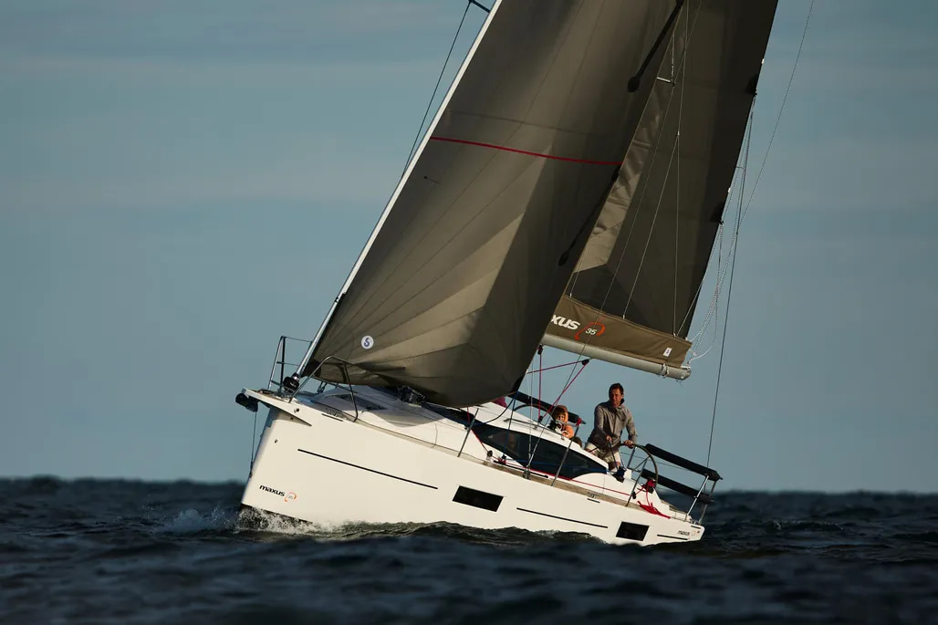 2025 Maxus 35 for sale (photo 2)