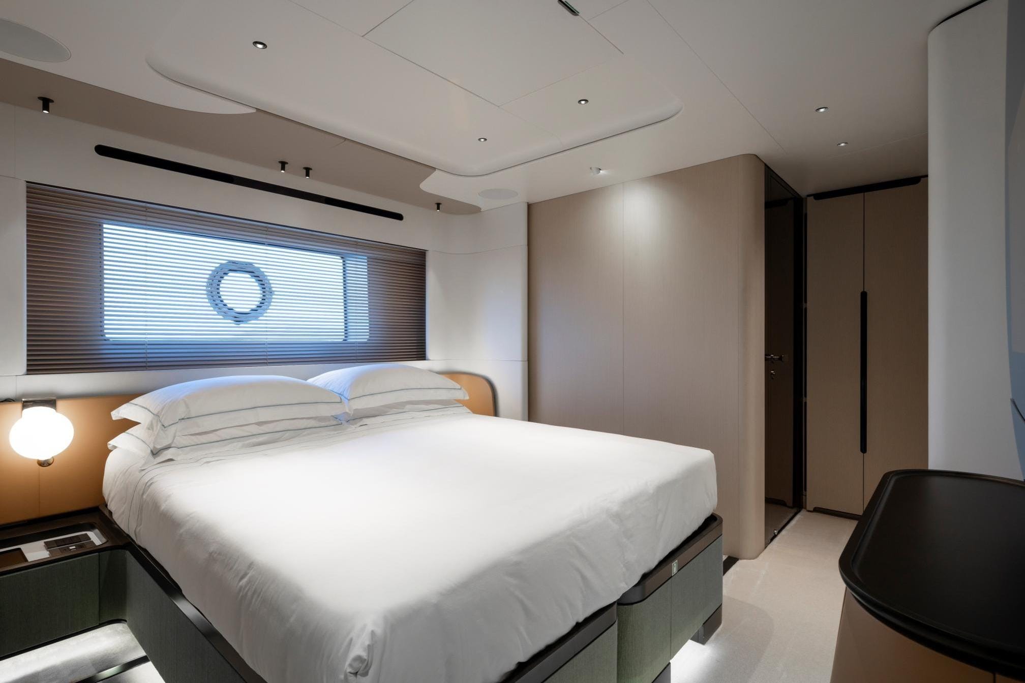 2023 Azimut Grande Trideck for sale (photo 43)