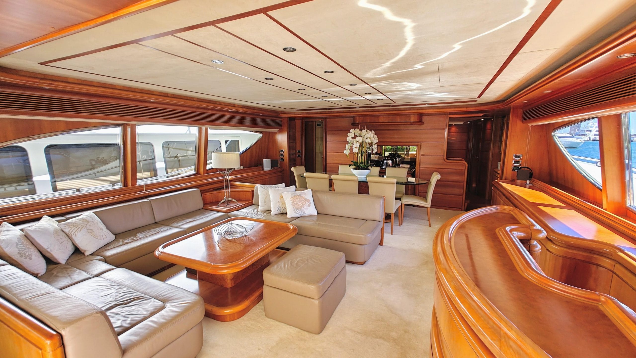 2004 Ferretti Yachts Custom Line 94 à vendre (photo 2)