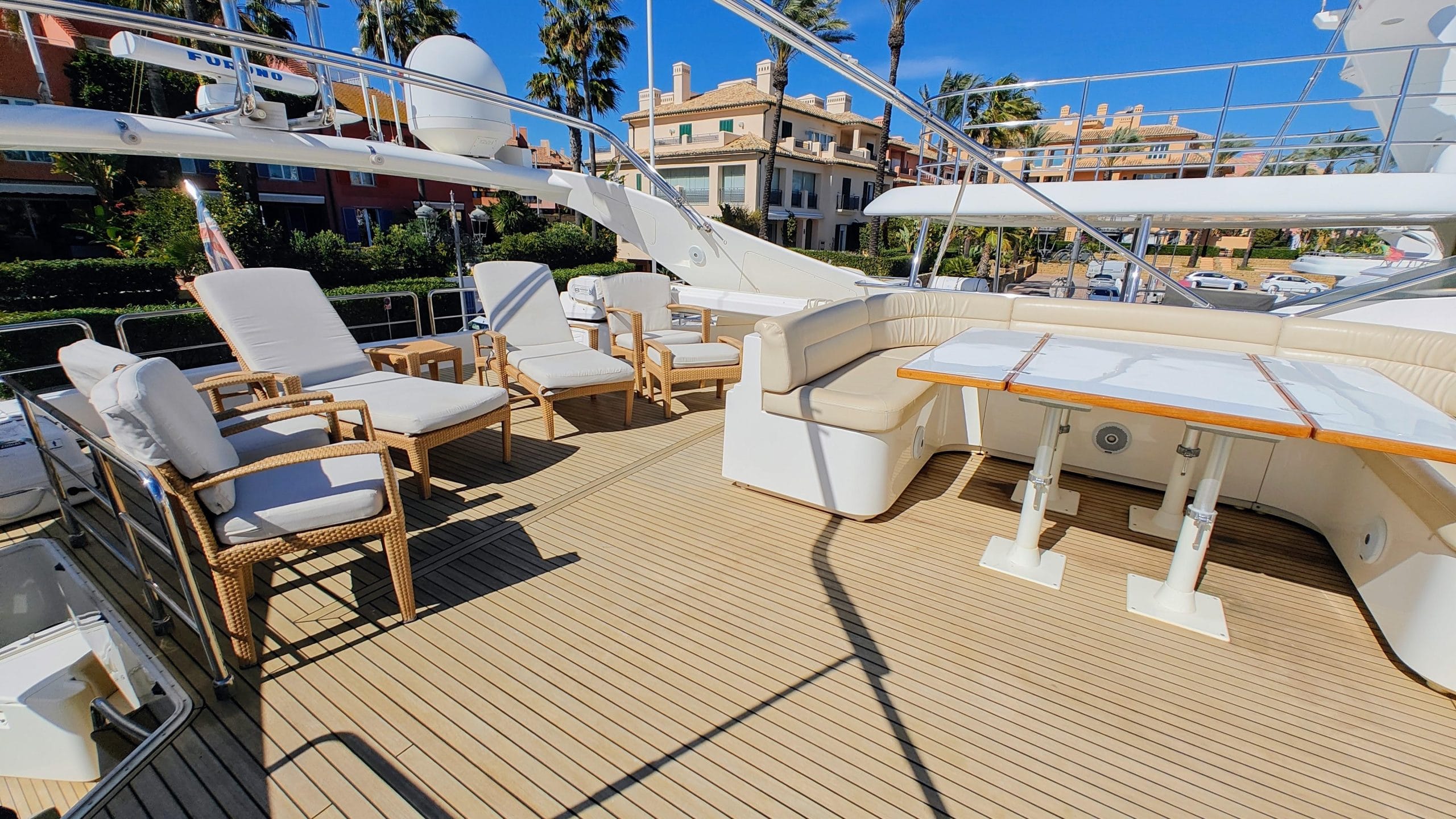 2004 Ferretti Yachts Custom Line 94 à vendre (photo 4)