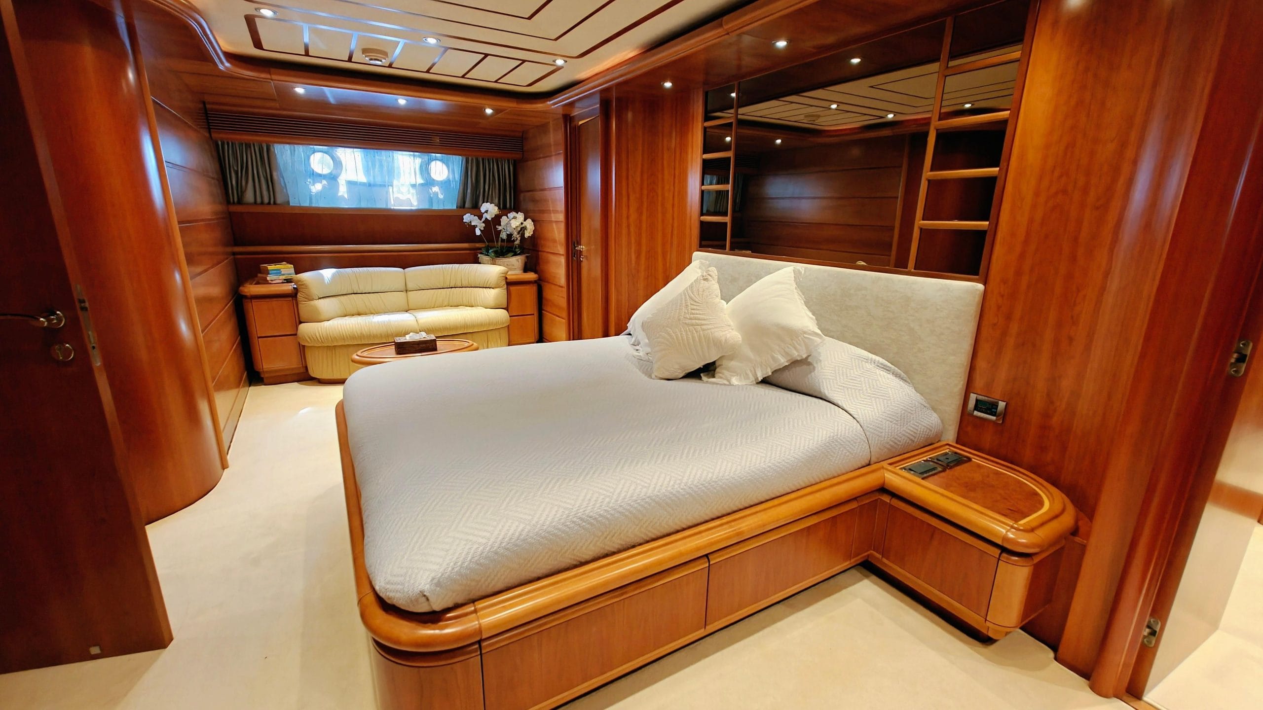 2004 Ferretti Yachts Custom Line 94 à vendre (photo 12)