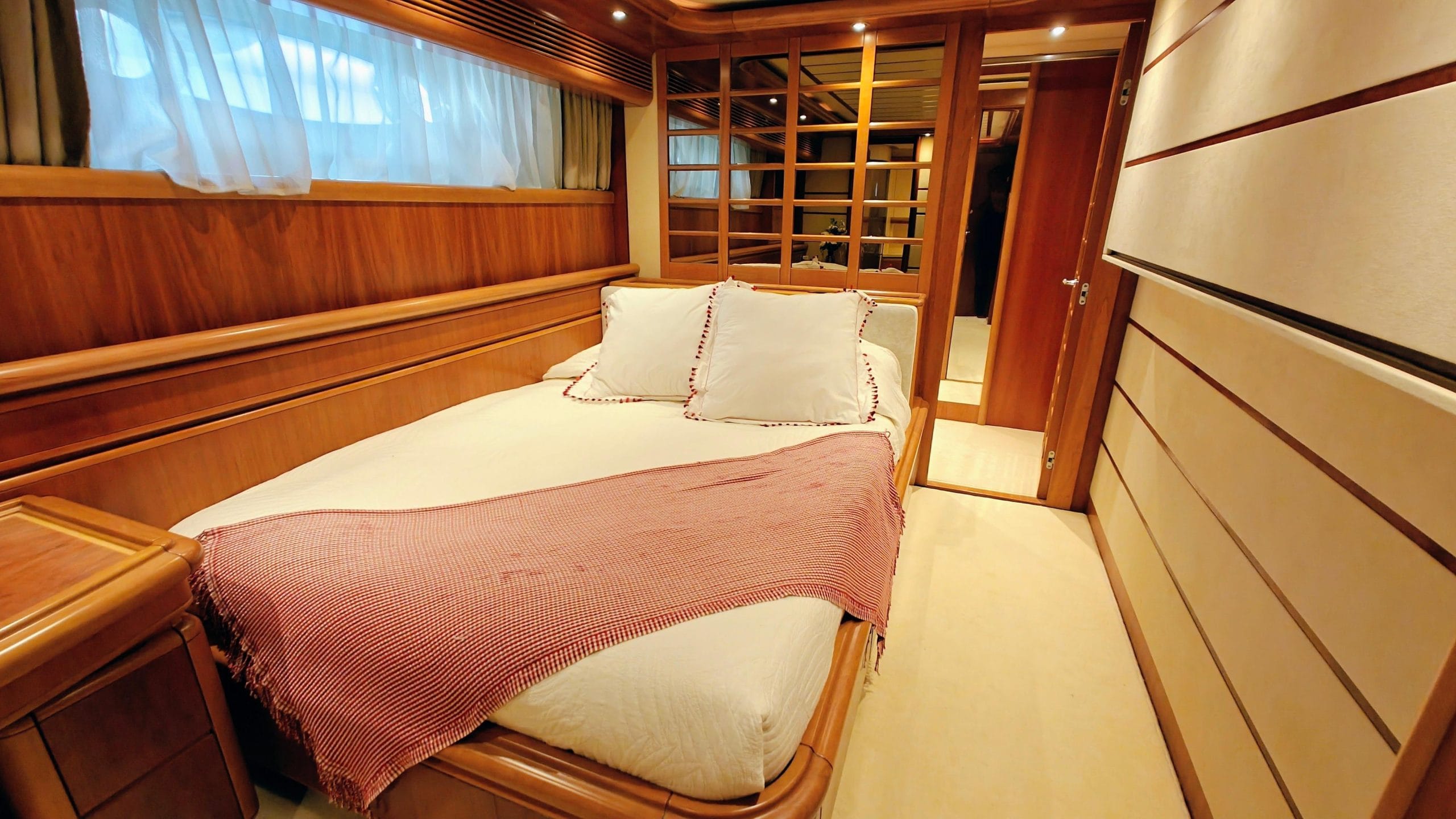 2004 Ferretti Yachts Custom Line 94 à vendre (photo 14)