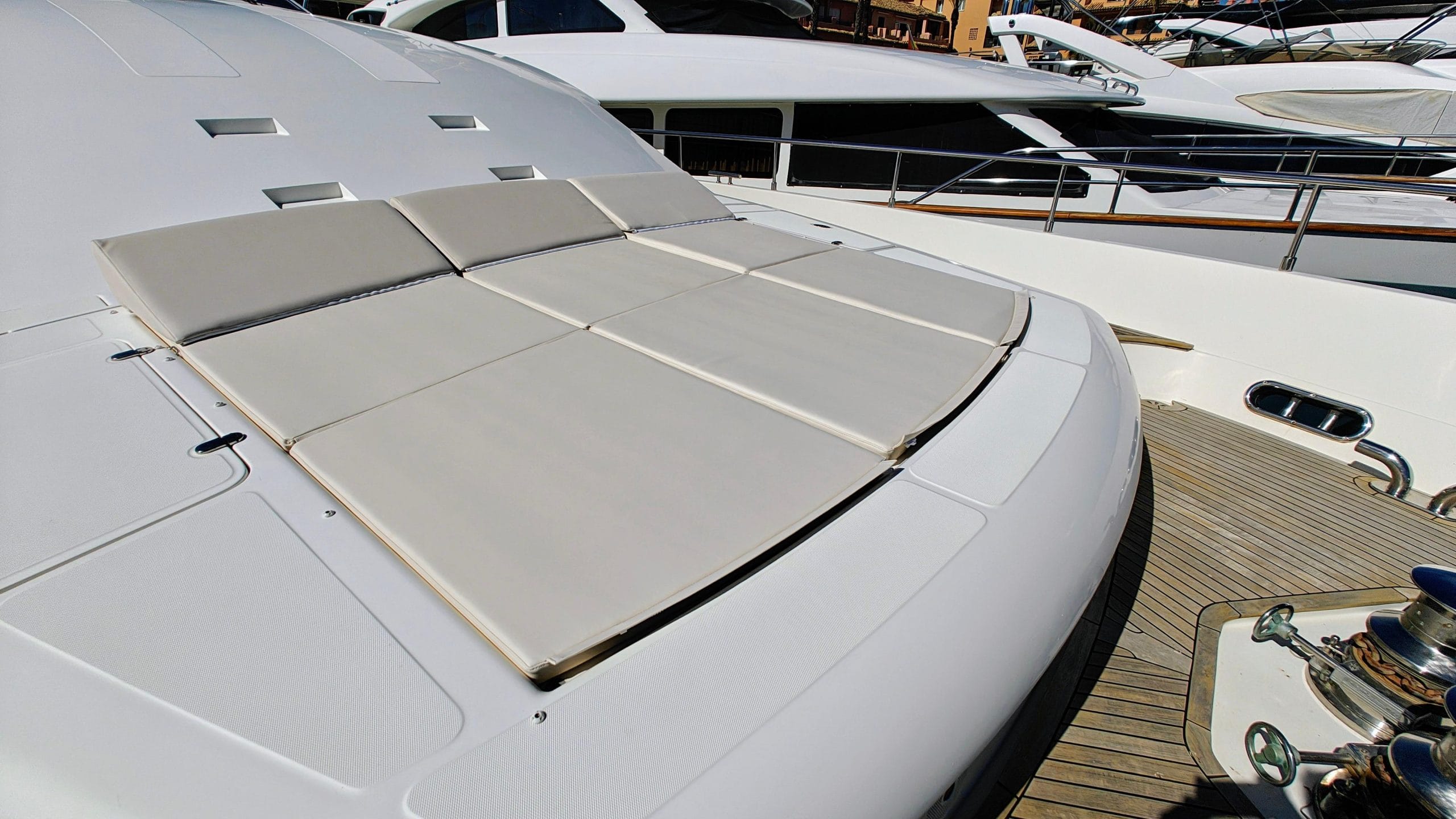 2004 Ferretti Yachts Custom Line 94 à vendre (photo 19)