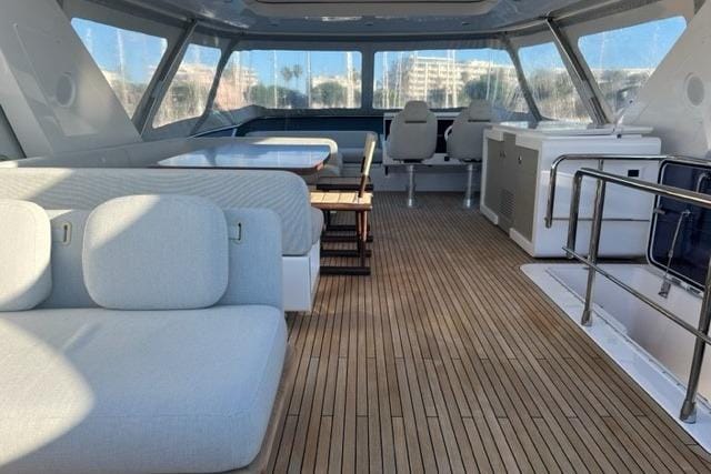 2020 Azimut 72 for sale (photo 8)