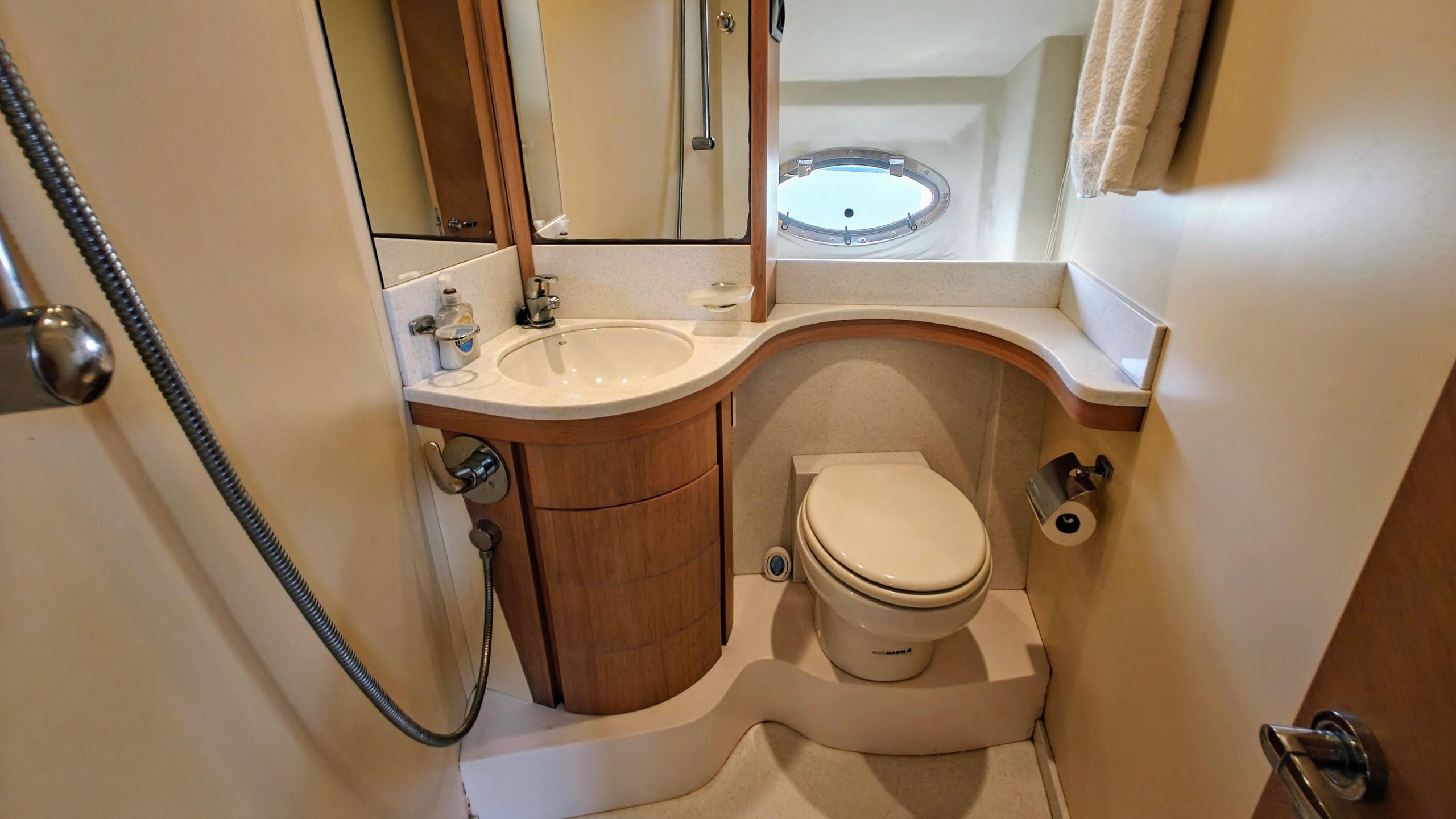 2007 Astondoa 43 GLX zu verkaufen (photo 22)