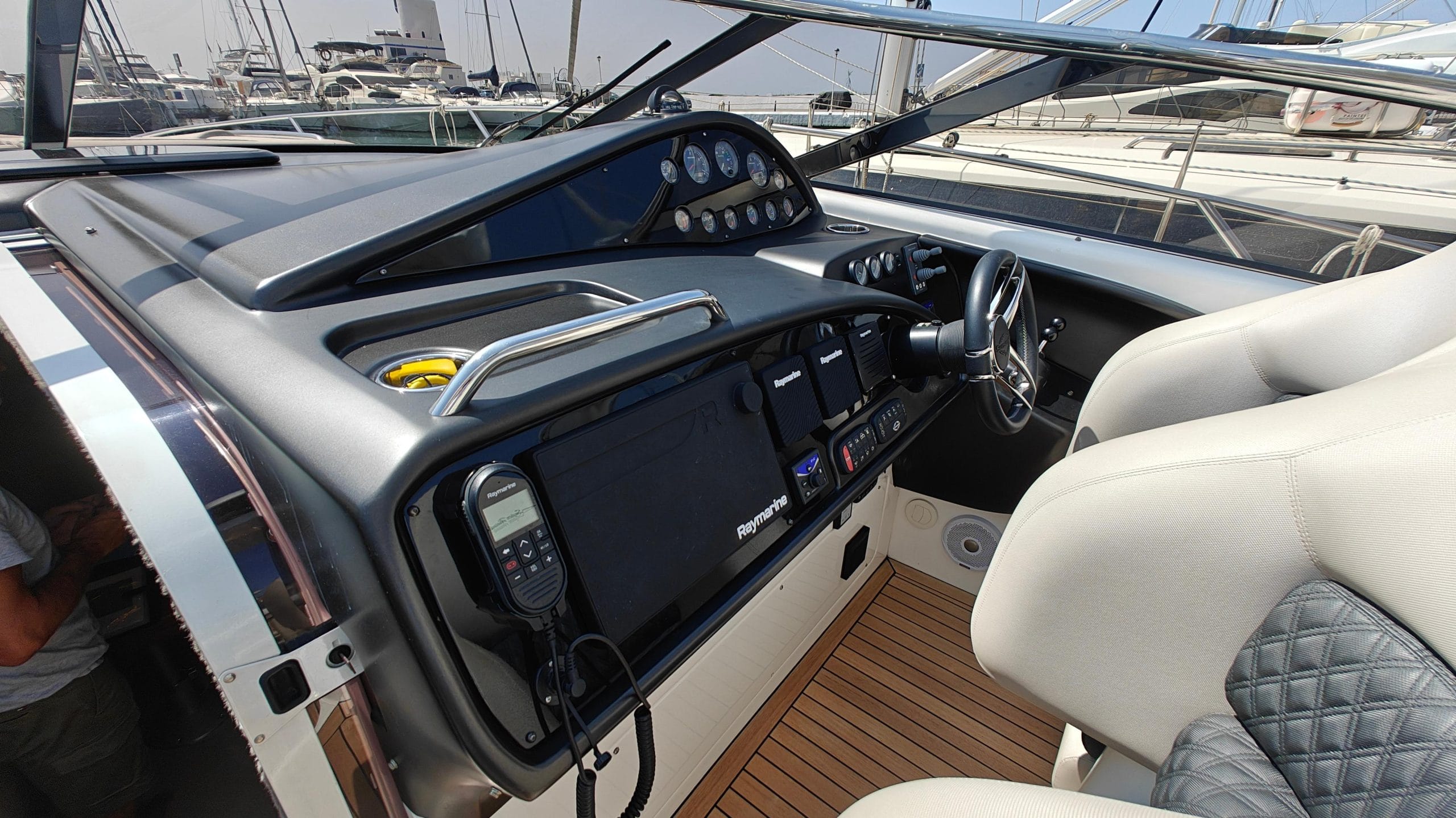2007 Sunseeker Superhawk 43 in vendita (photo 19)