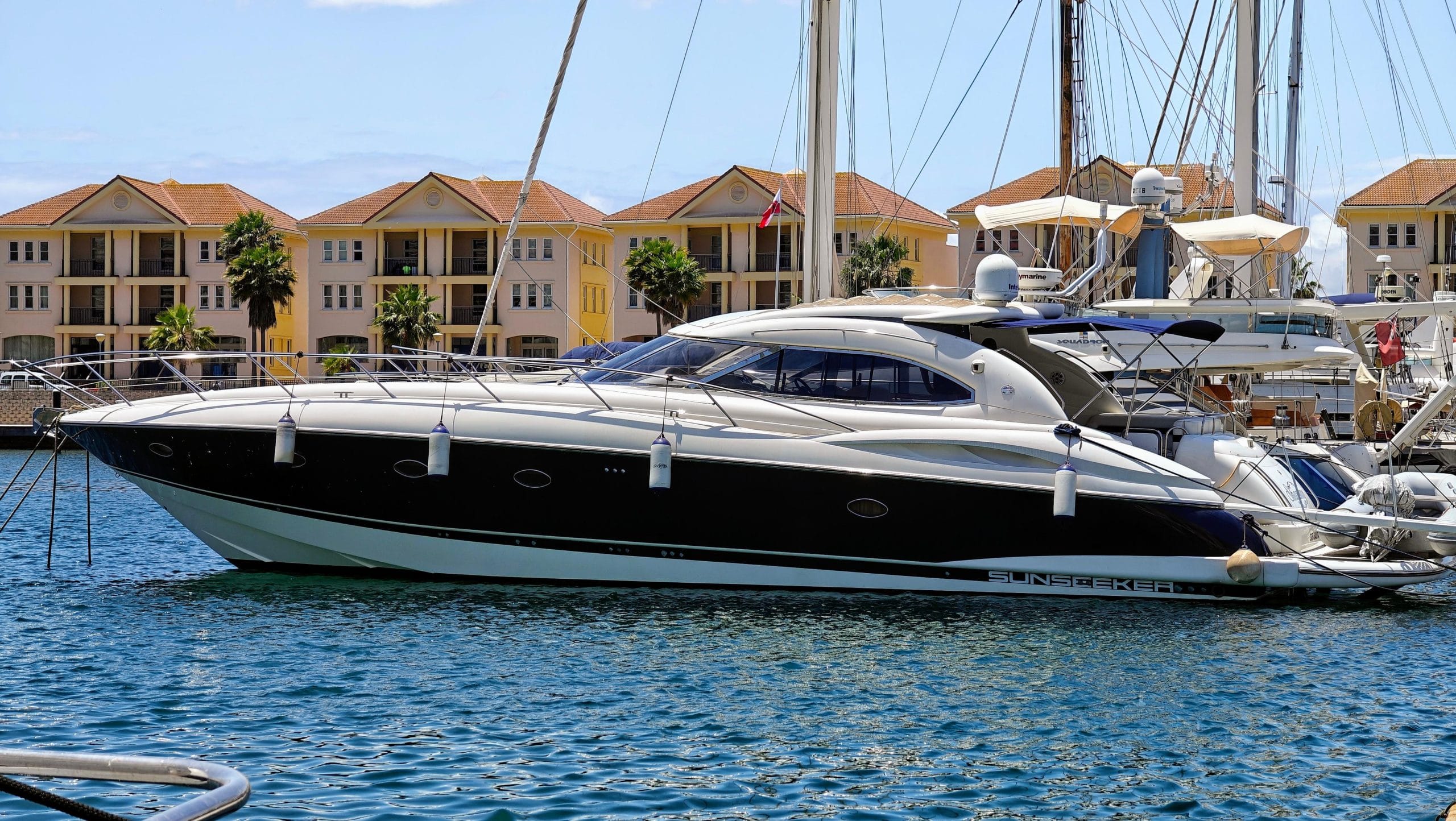 2002 Sunseeker Predator 56 te koop (photo 6)