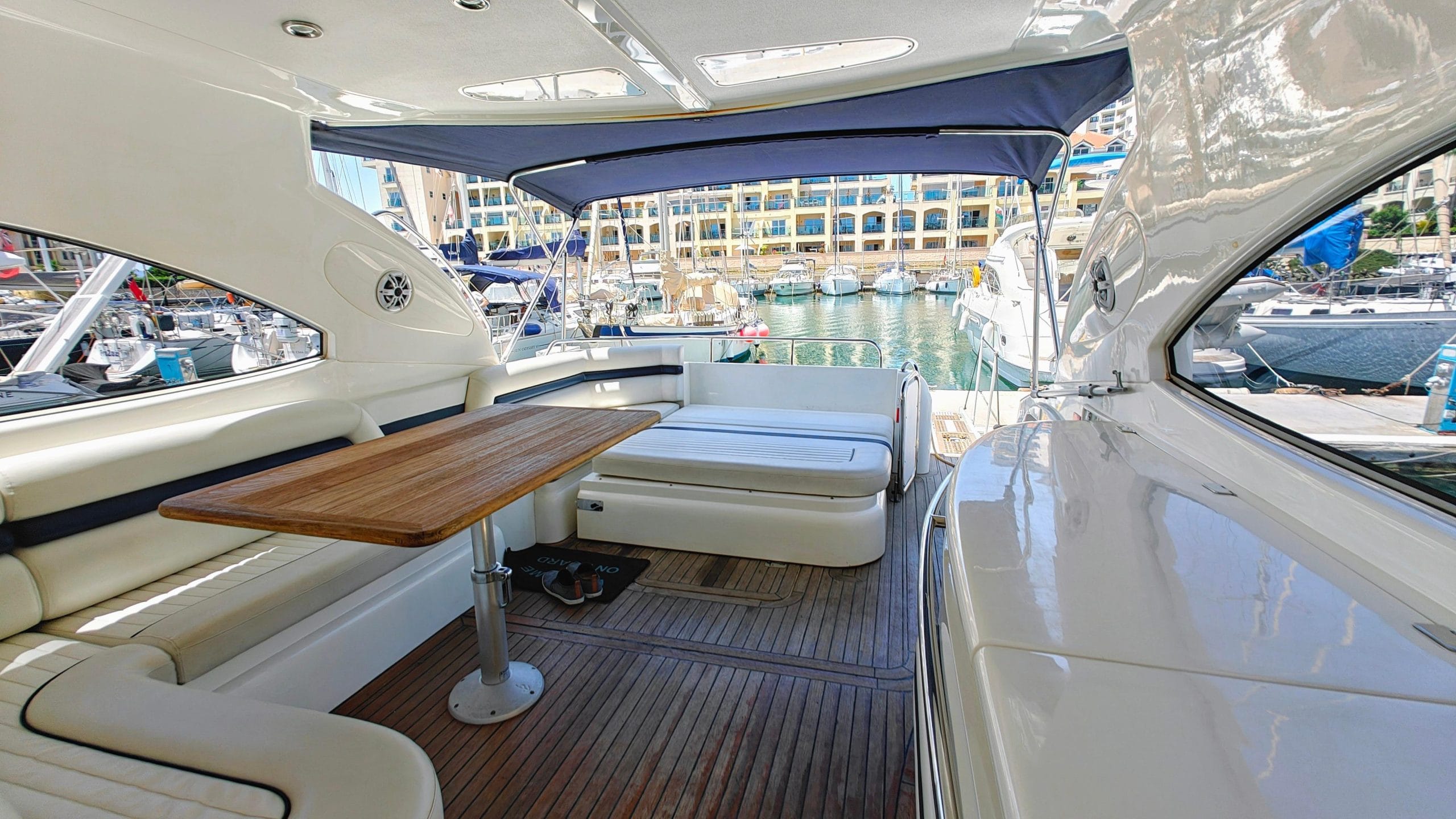 2002 Sunseeker Predator 56 te koop (photo 19)