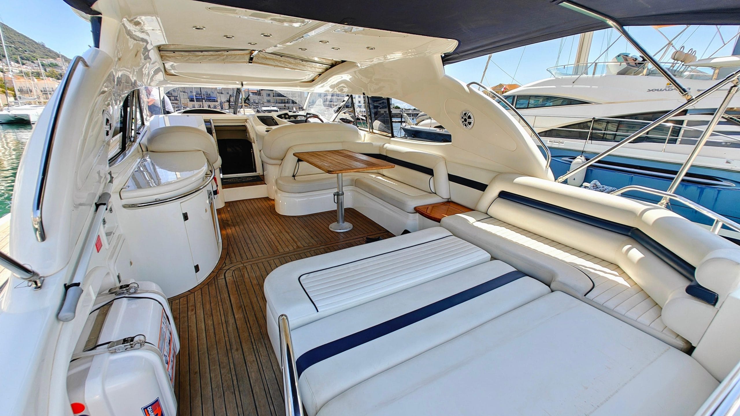 2002 Sunseeker Predator 56 te koop (photo 21)