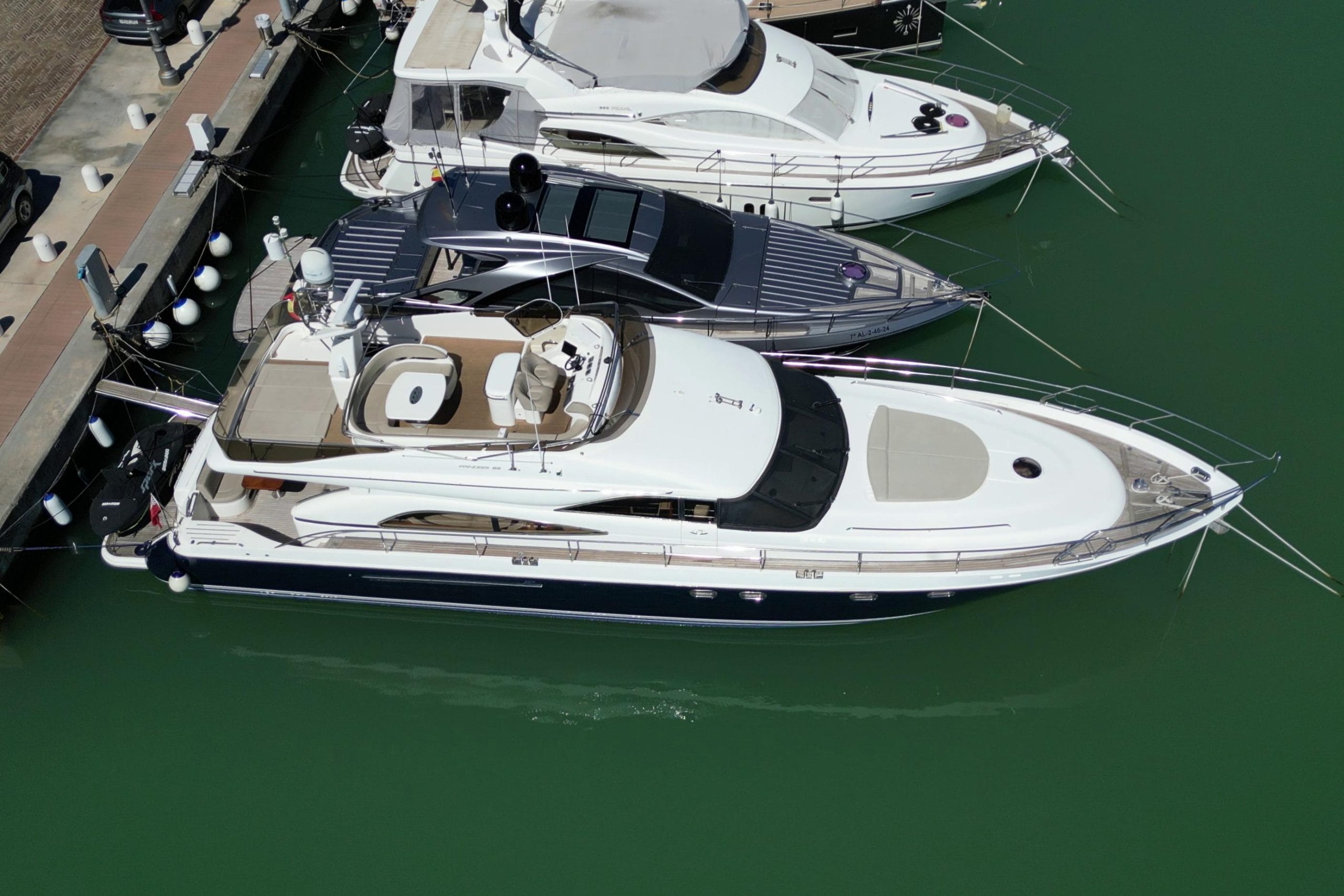 2003 Princess 65 for sale (photo 3)
