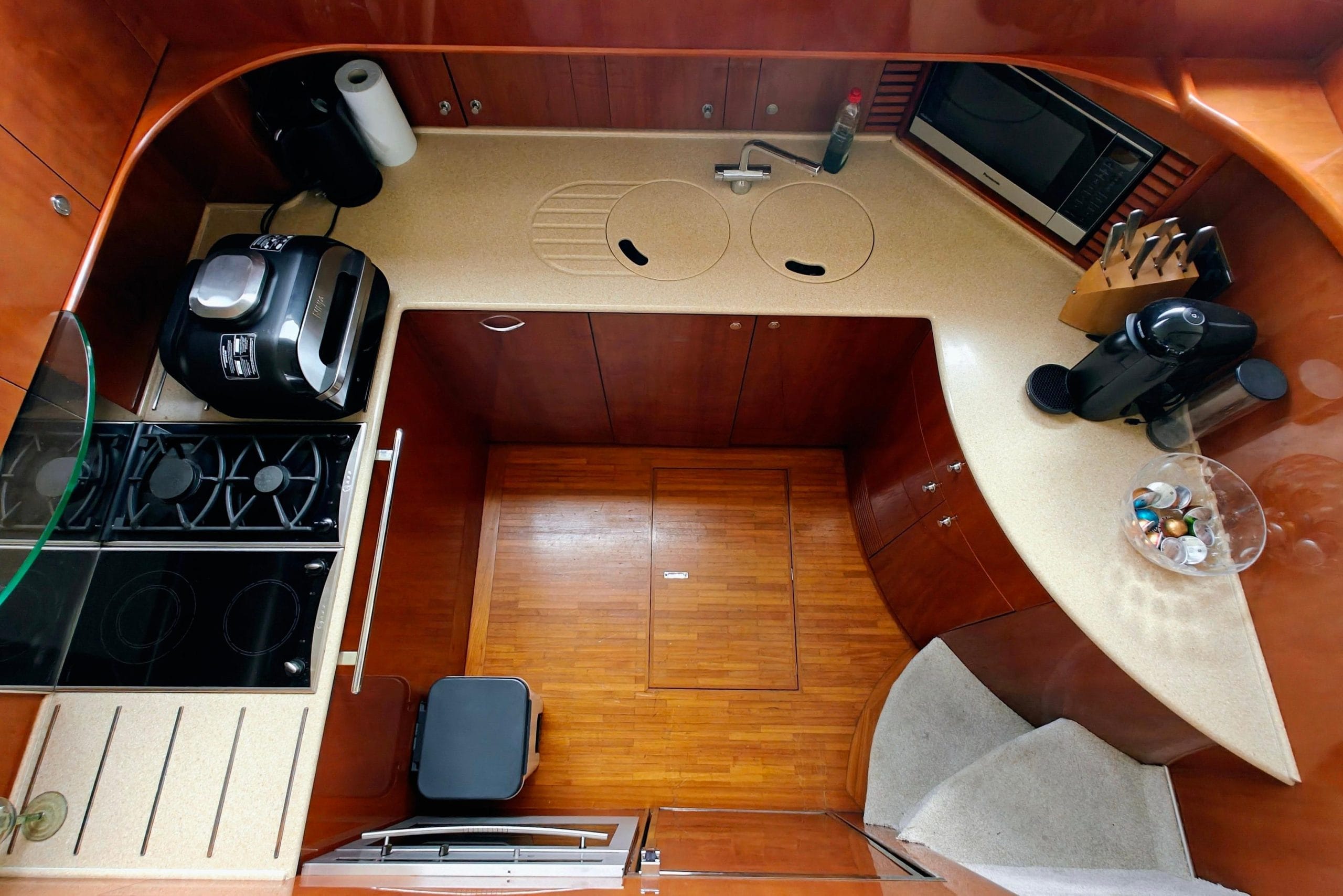 2003 Princess 65 for sale (photo 13)