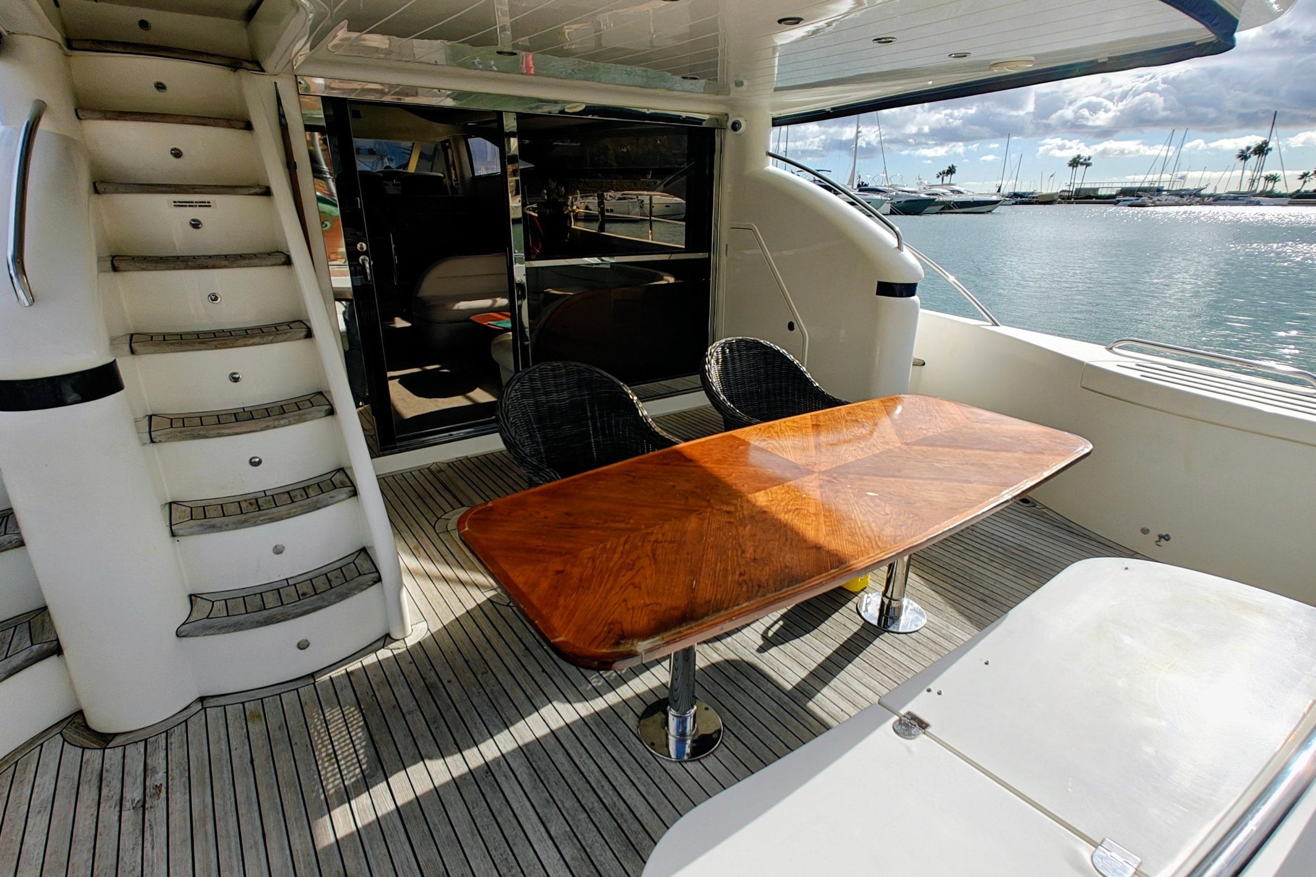 2003 Princess 65 for sale (photo 29)