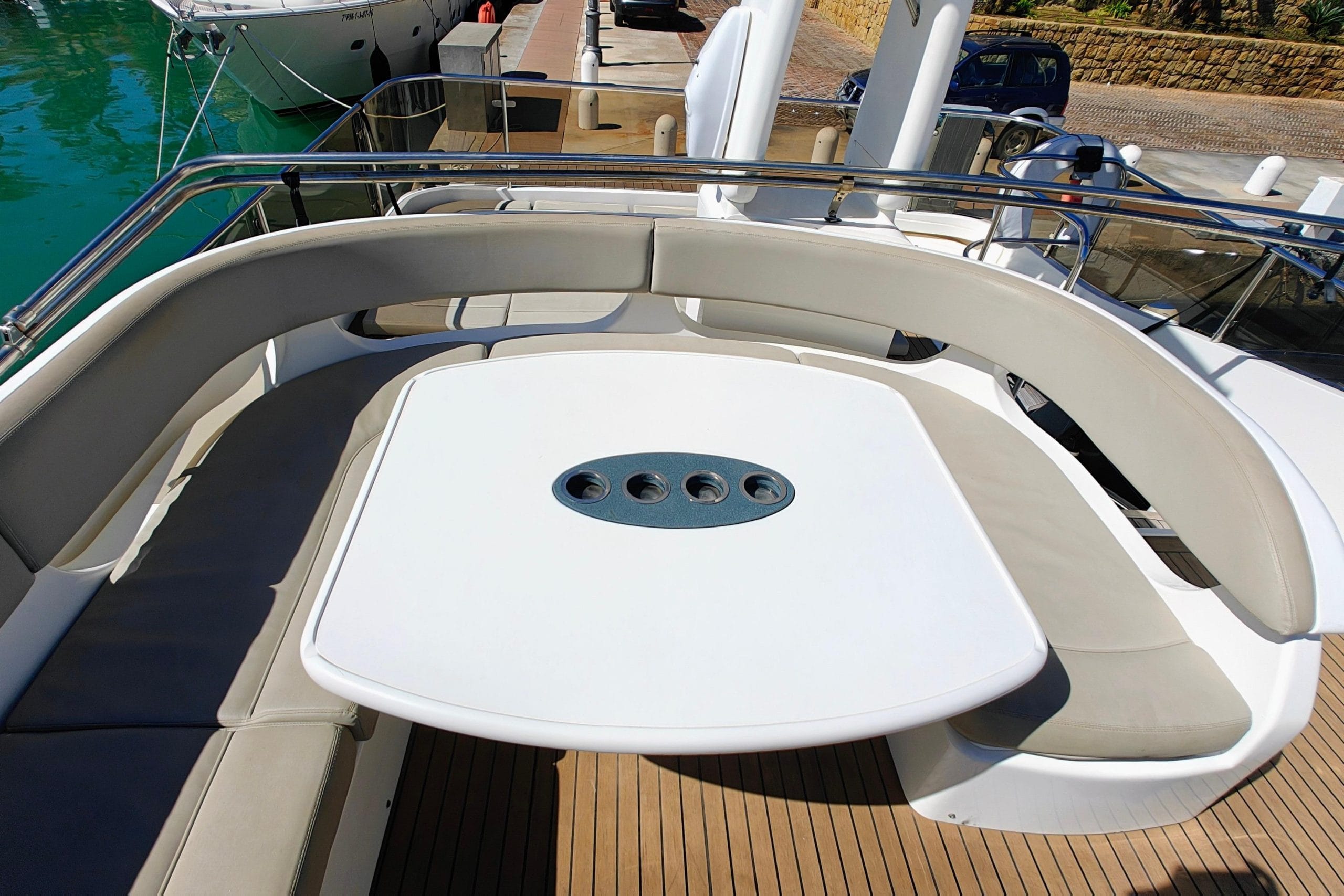 2003 Princess 65 for sale (photo 32)