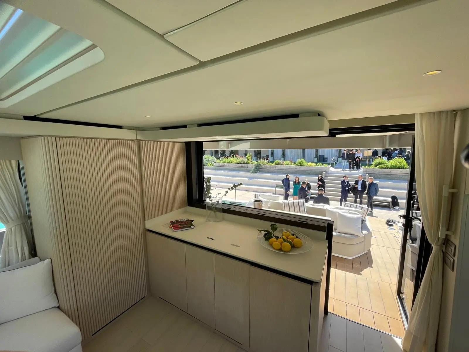 2025 Azimut Seadeck 6 in vendita (photo 8)
