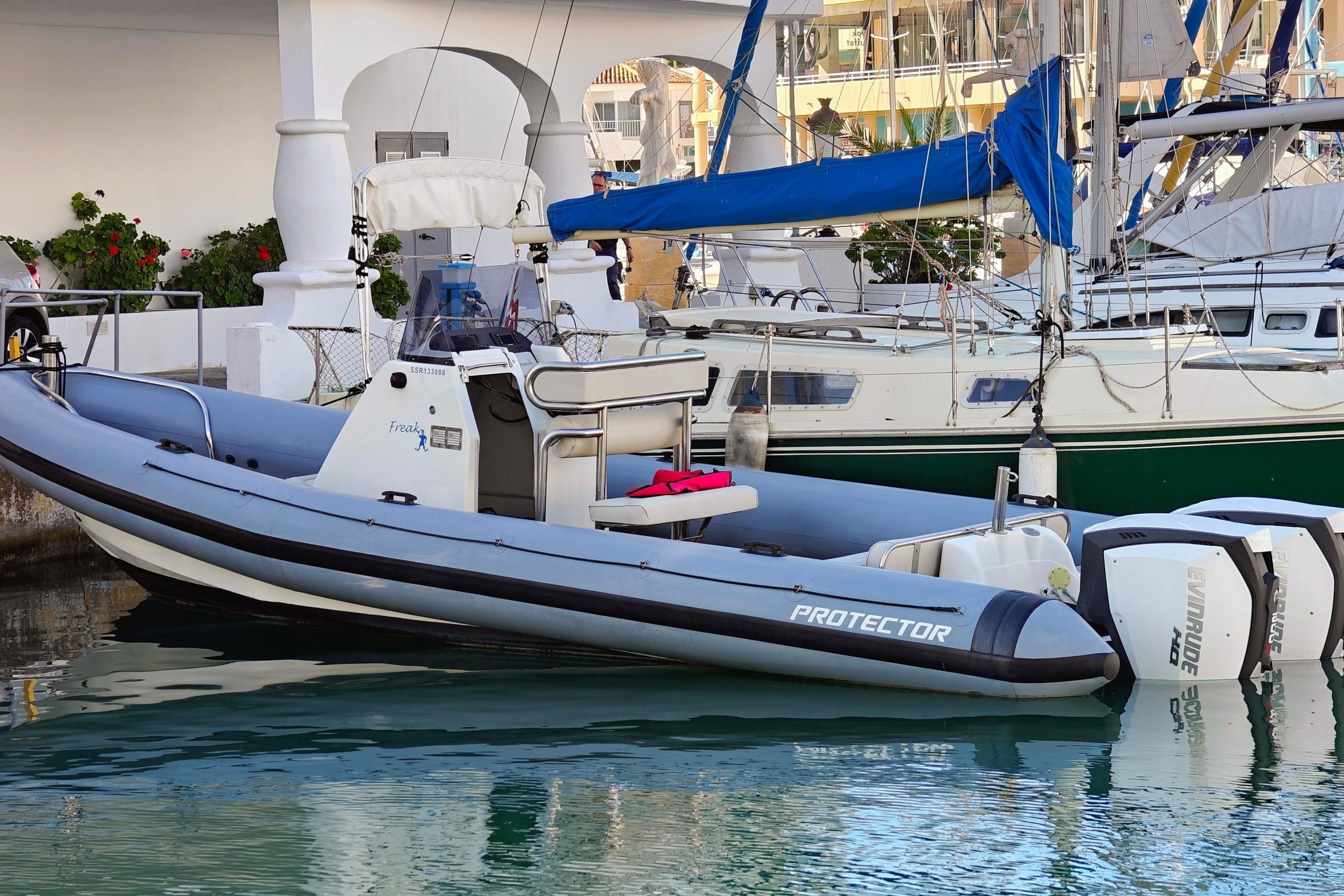 2005 Protector RIB 8.75m for sale (photo 10)