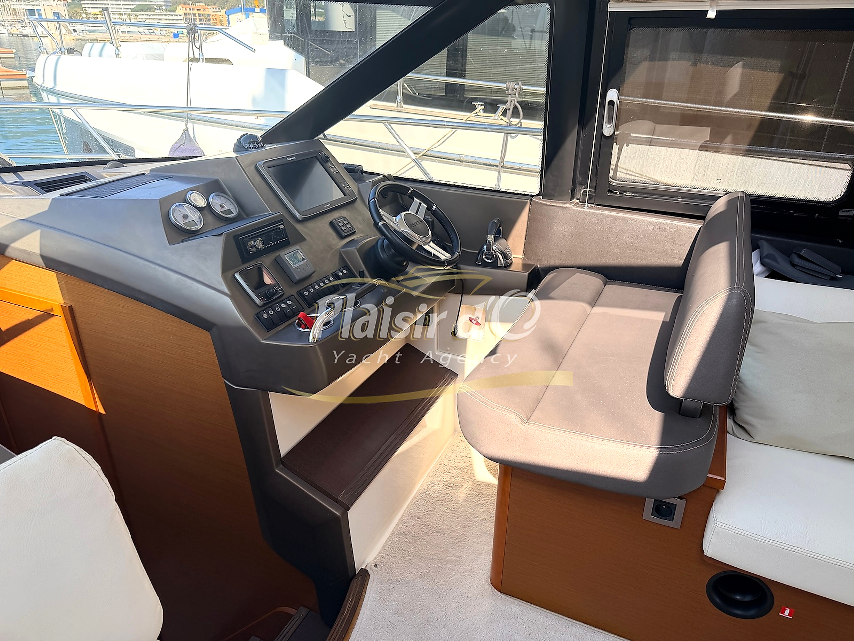 2014 Prestige 450 S à vendre (photo 45)