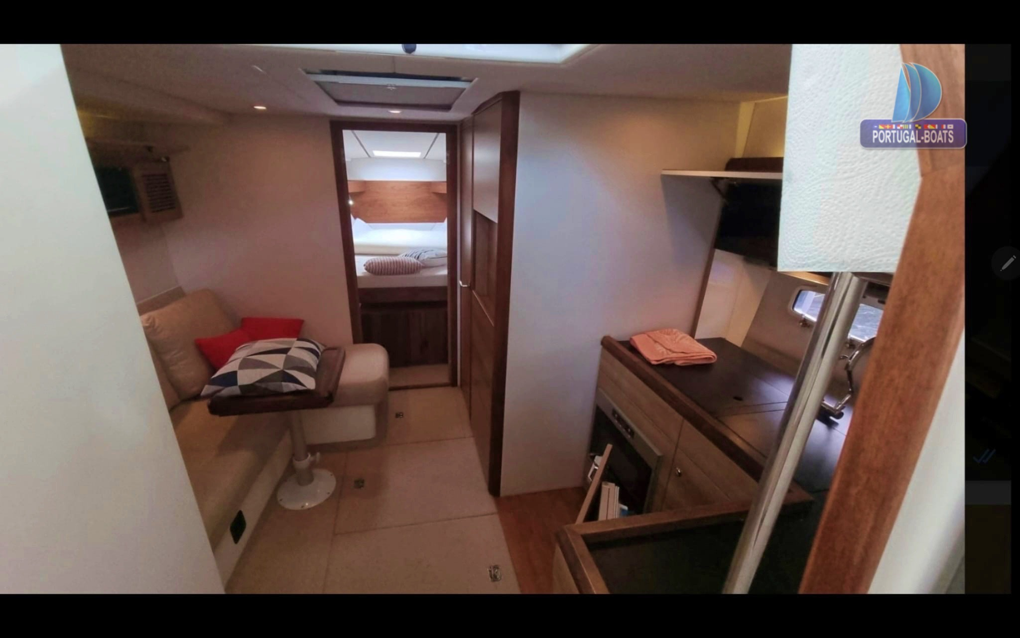 2012 Sealine SC 35 te koop (photo 7)