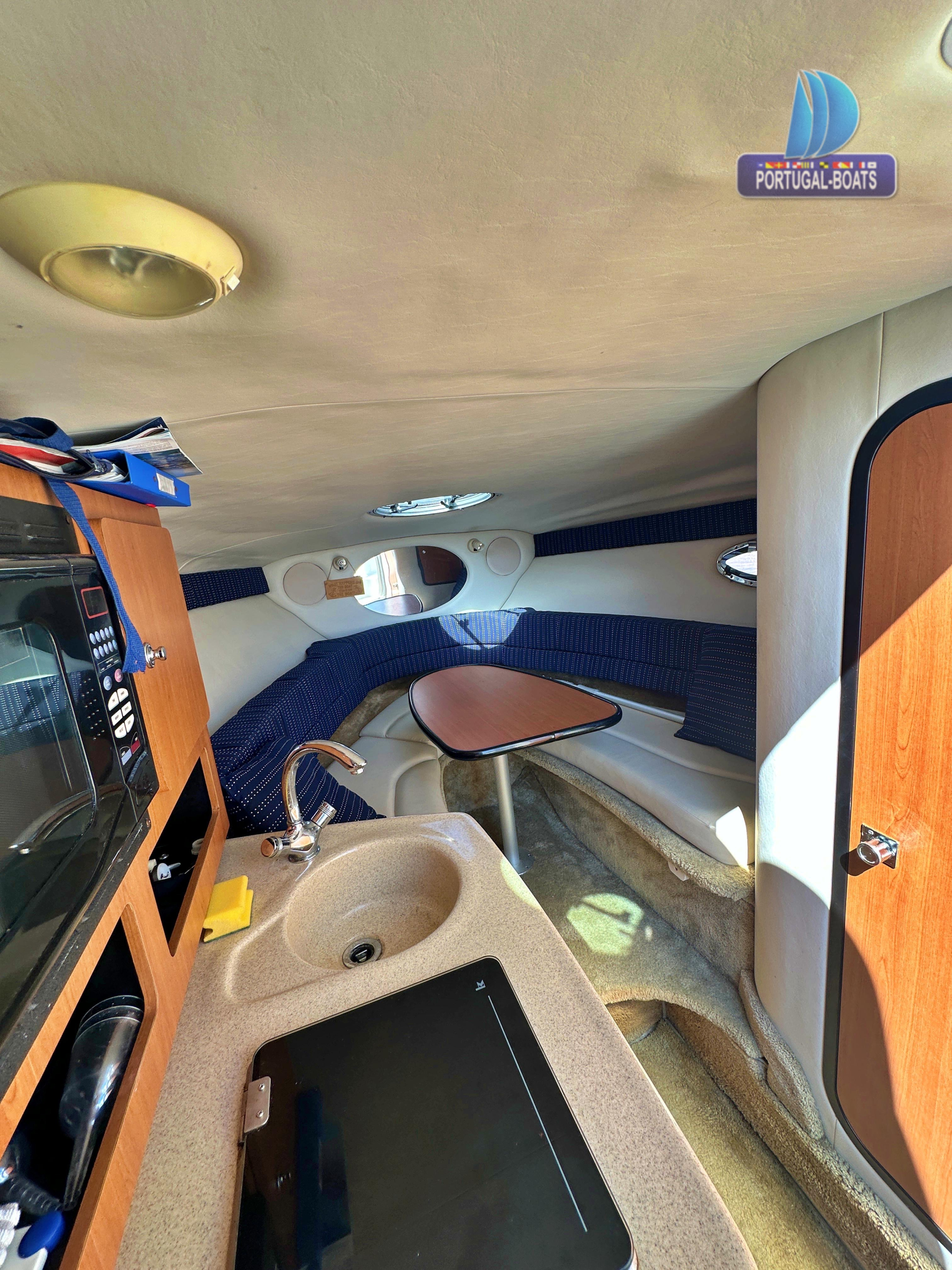 2006 Crownline Cruiser 250 CR à vendre (photo 8)