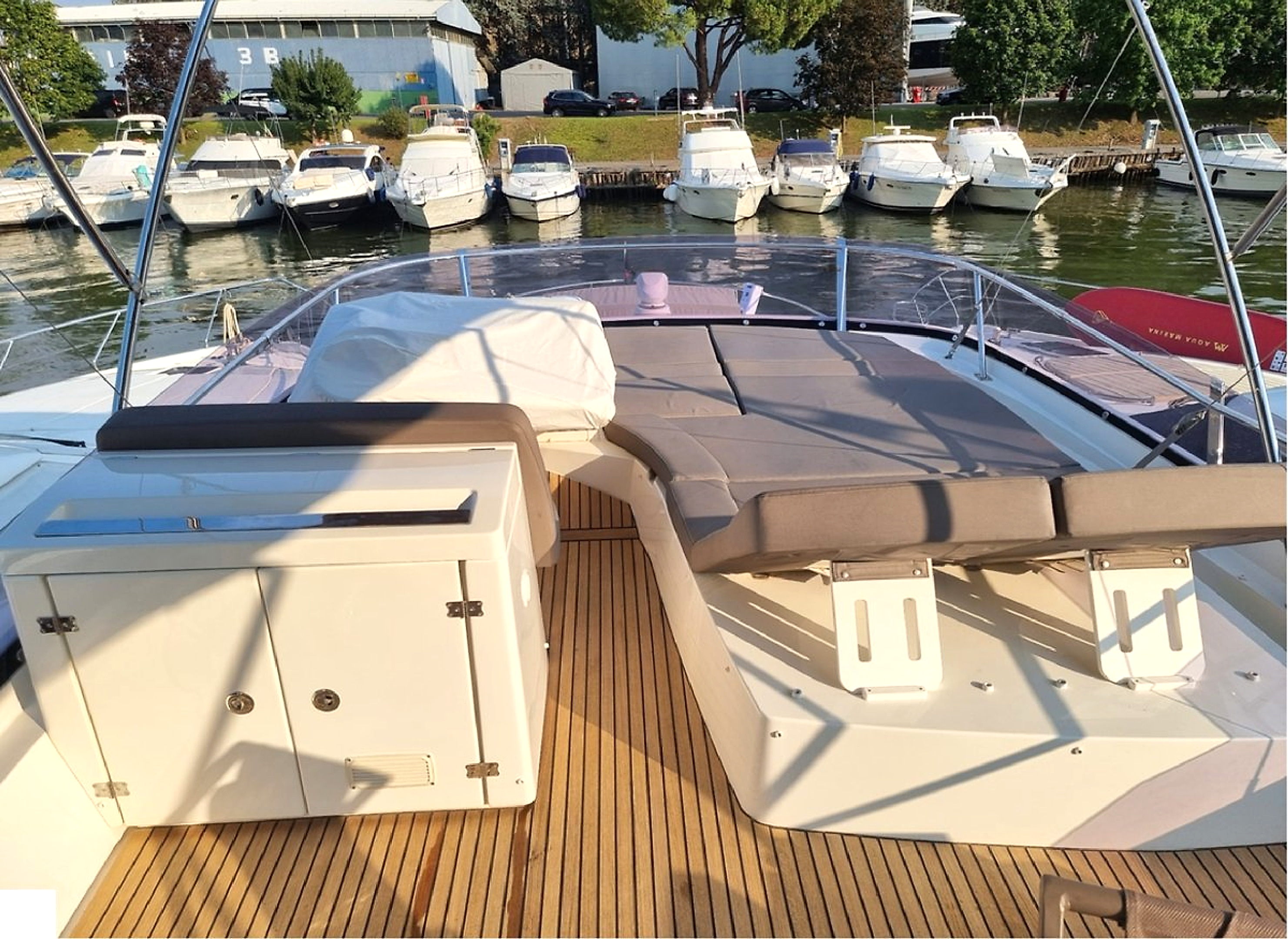 2015 Prestige 550 à vendre (photo 6)