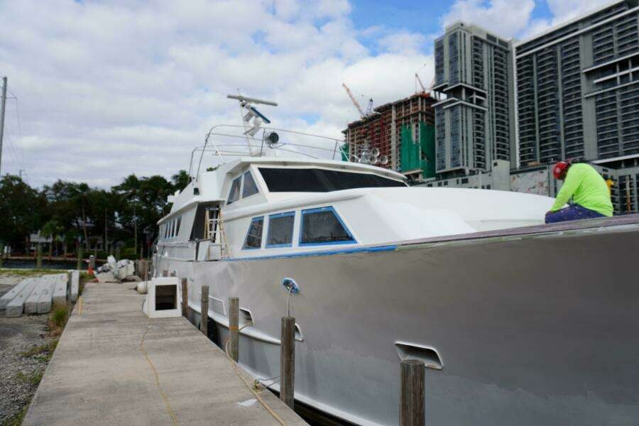 1984 Broward 100 à vendre (photo 2)